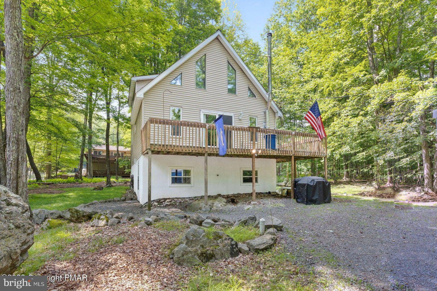 Pocono Lake, PA 18347,281 WYALUSING DR