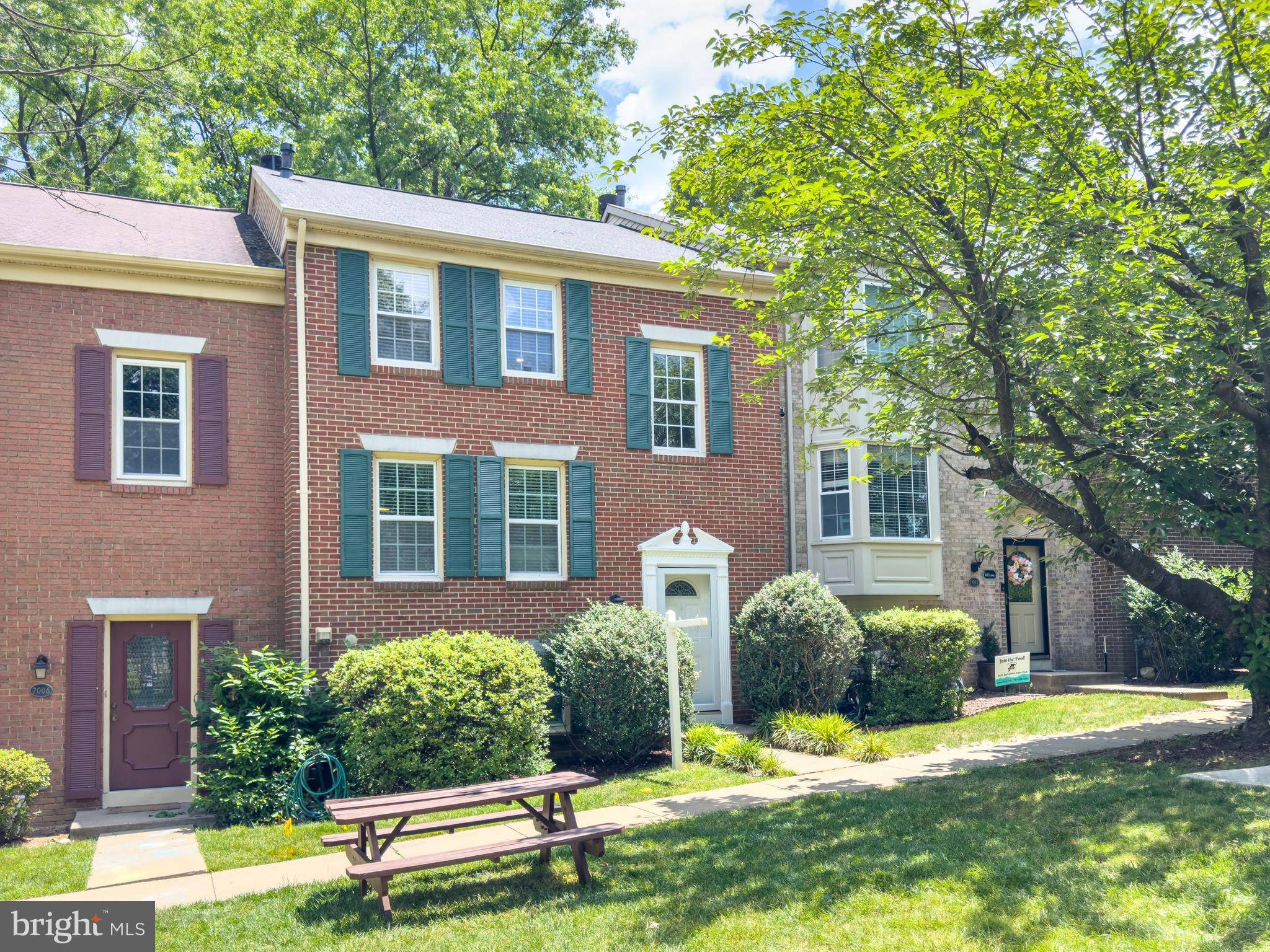 Springfield, VA 22151,7004 BRADDOCK MEWS PL