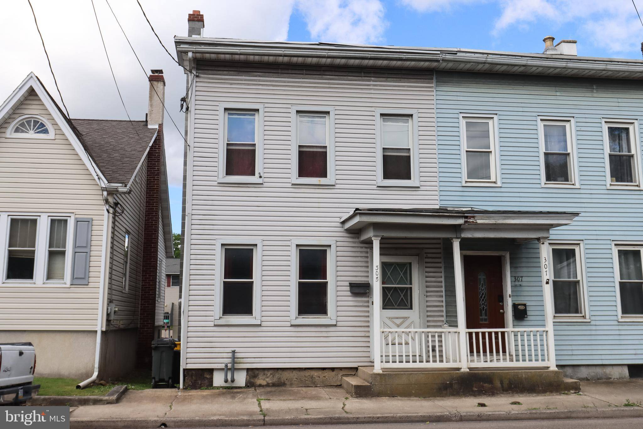 Schuylkill Haven, PA 17972,305 DOCK ST