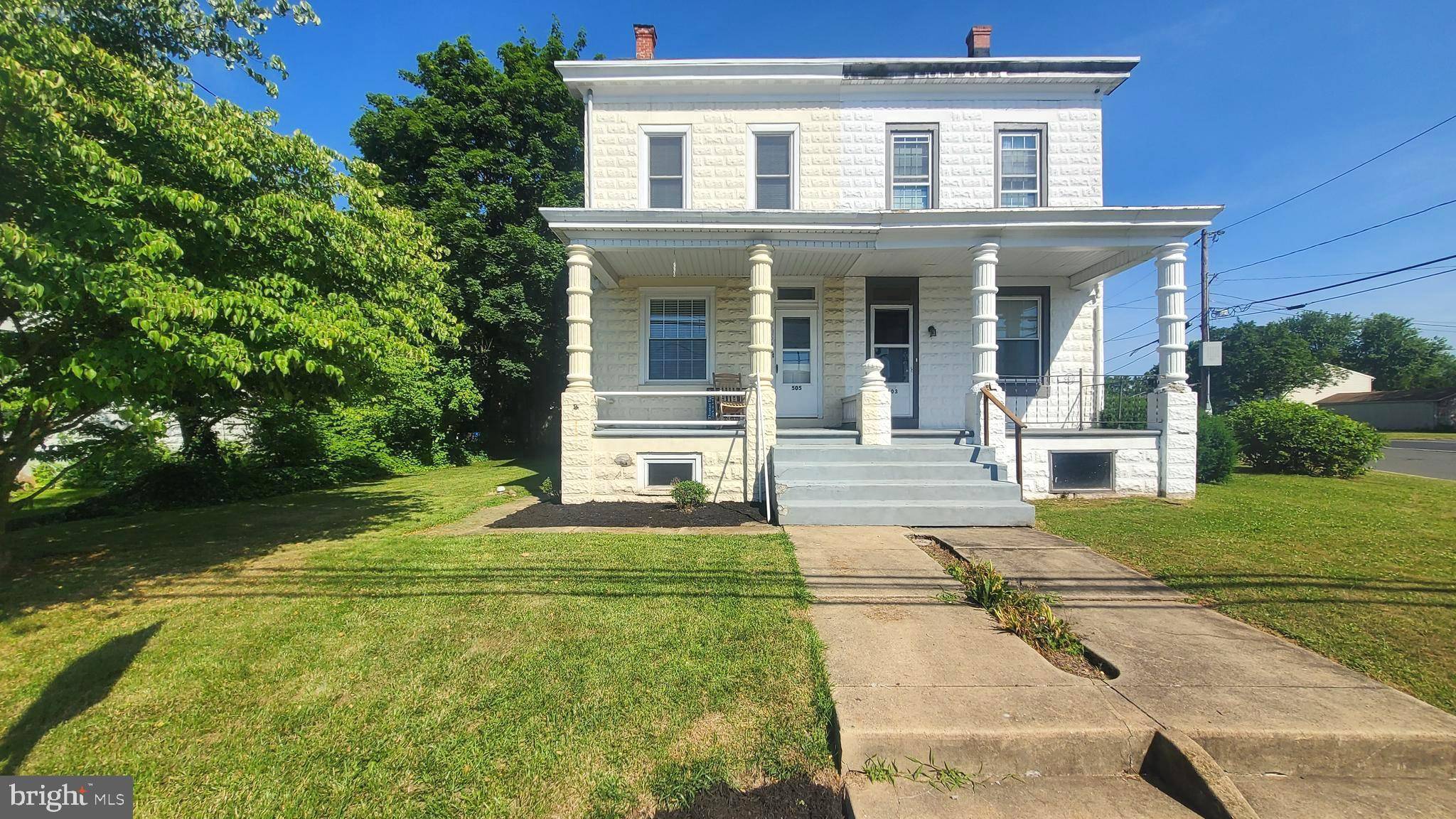 Pennsburg, PA 18073,505 POTTSTOWN AVE