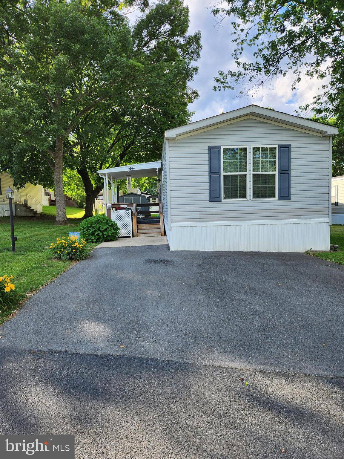 Mechanicsburg, PA 17050,525 QUAIL CT