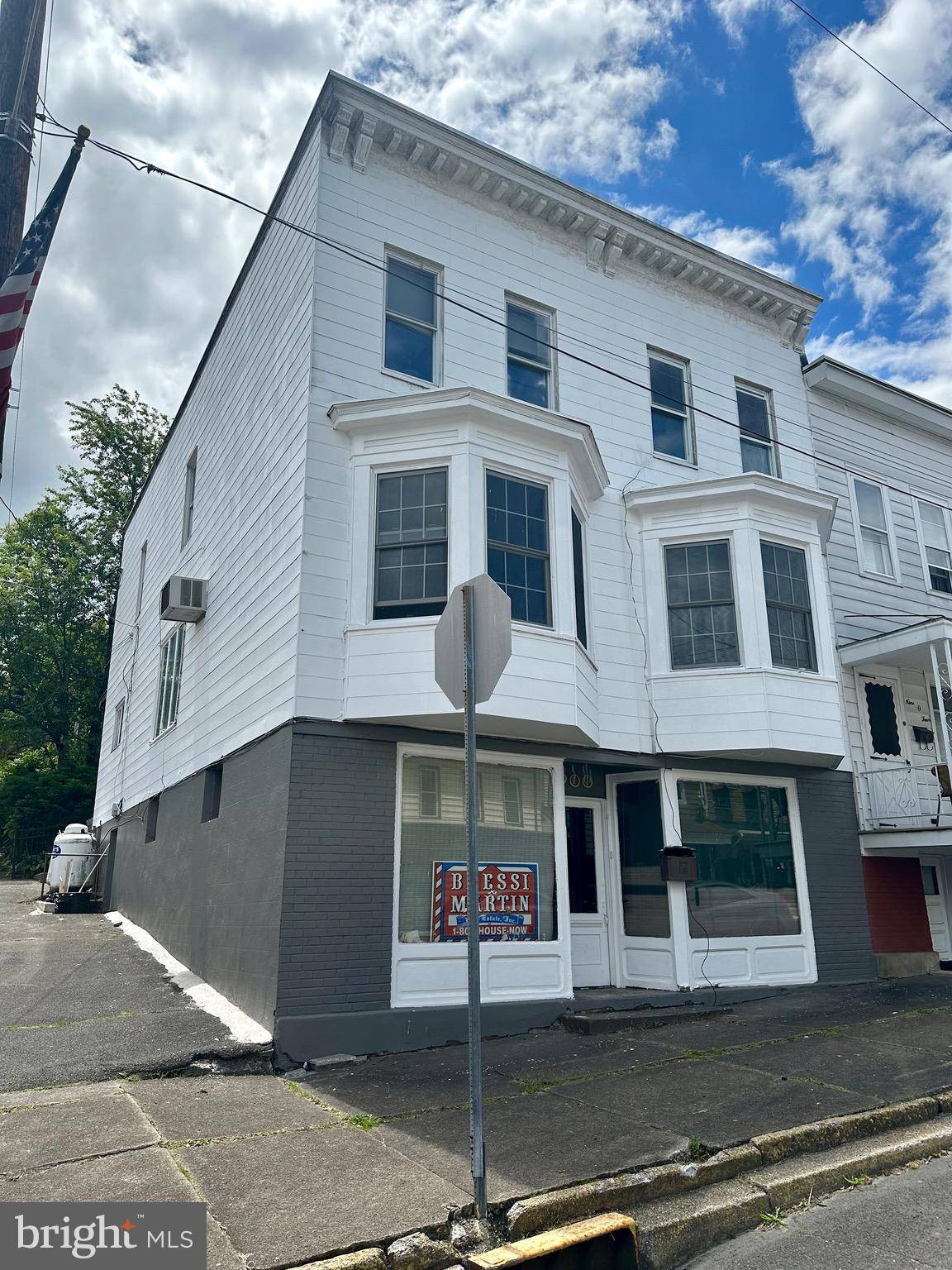 Ashland, PA 17921,900 WALNUT ST