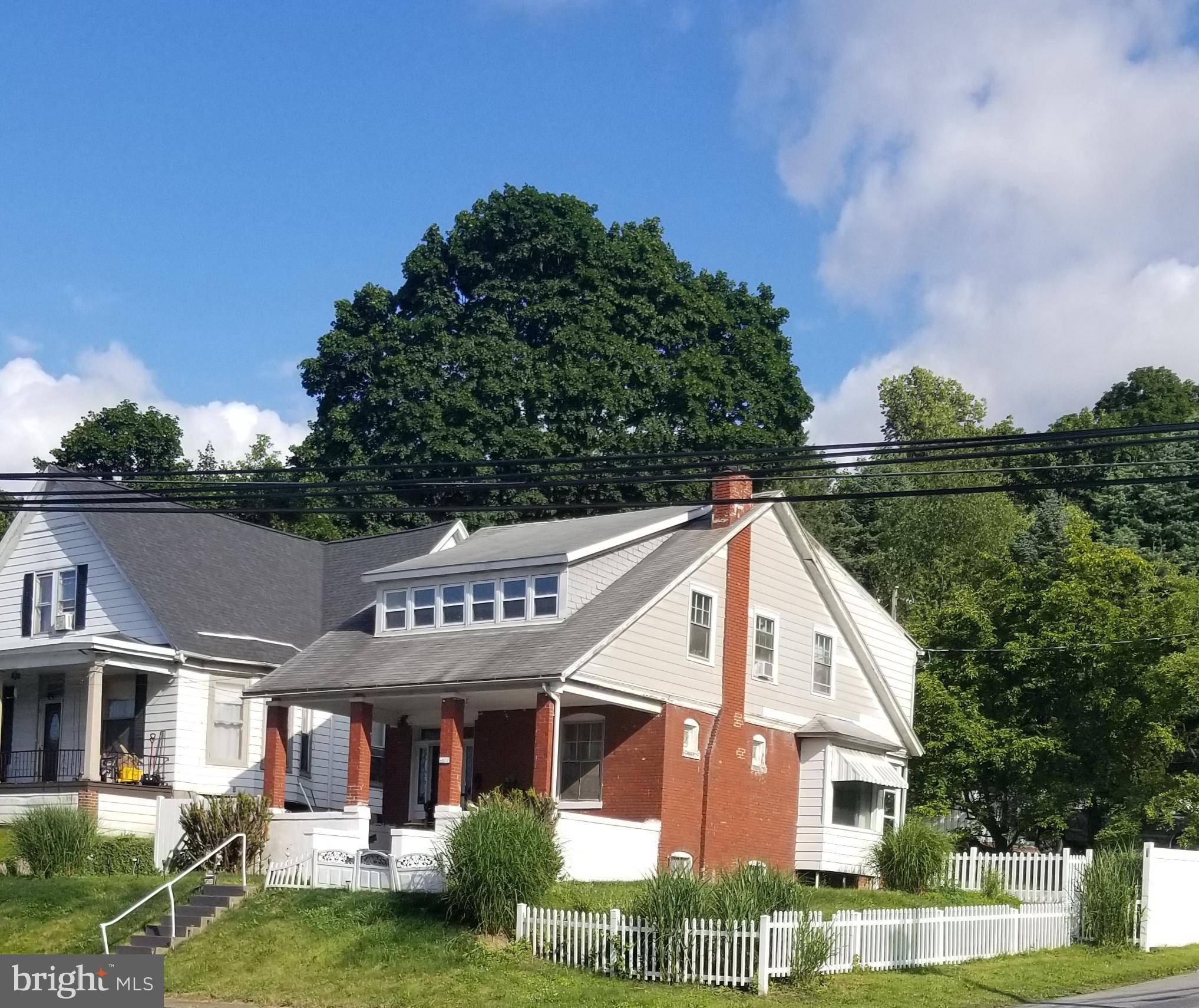 Harrisburg, PA 17103,2301 HOFFER ST