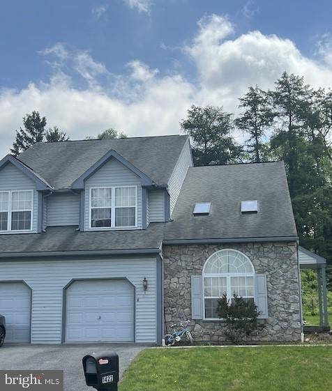 Reading, PA 19608,1422 HILLPOINT CIR