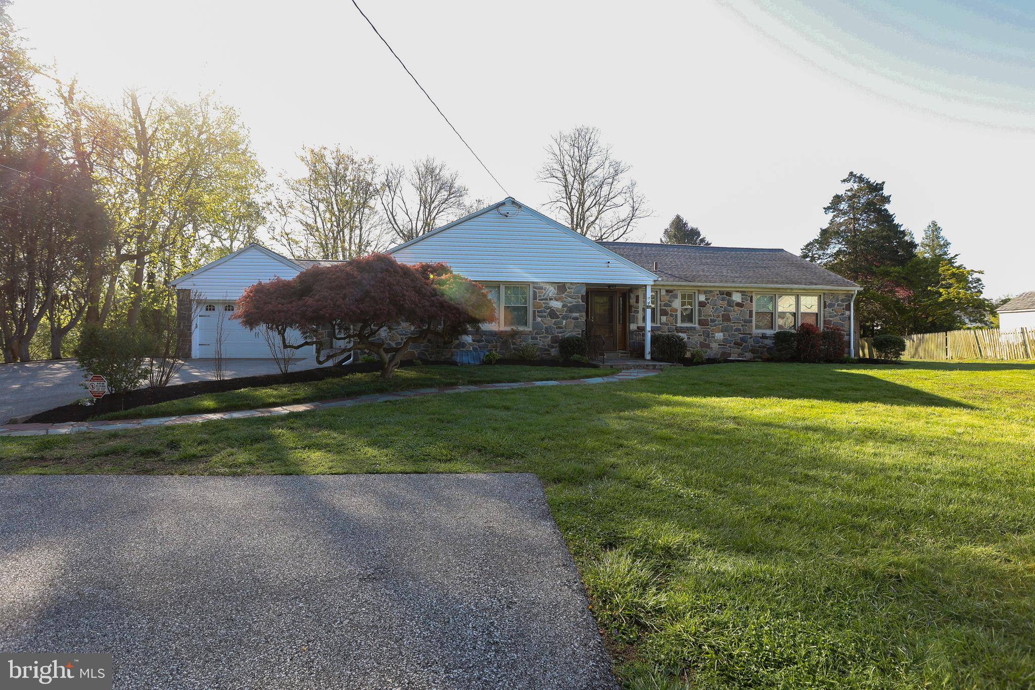 Broomall, PA 19008,349 MARPLE RD