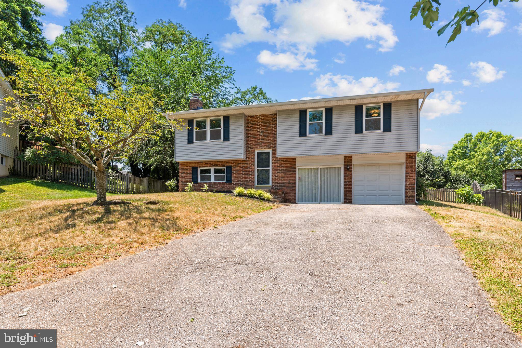 Annapolis, MD 21409,943 STARFISH CT