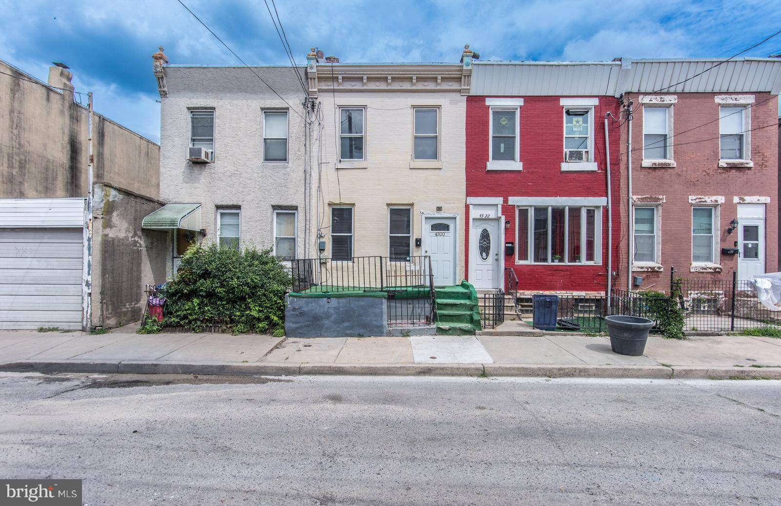 Philadelphia, PA 19124,4320 PILLING ST