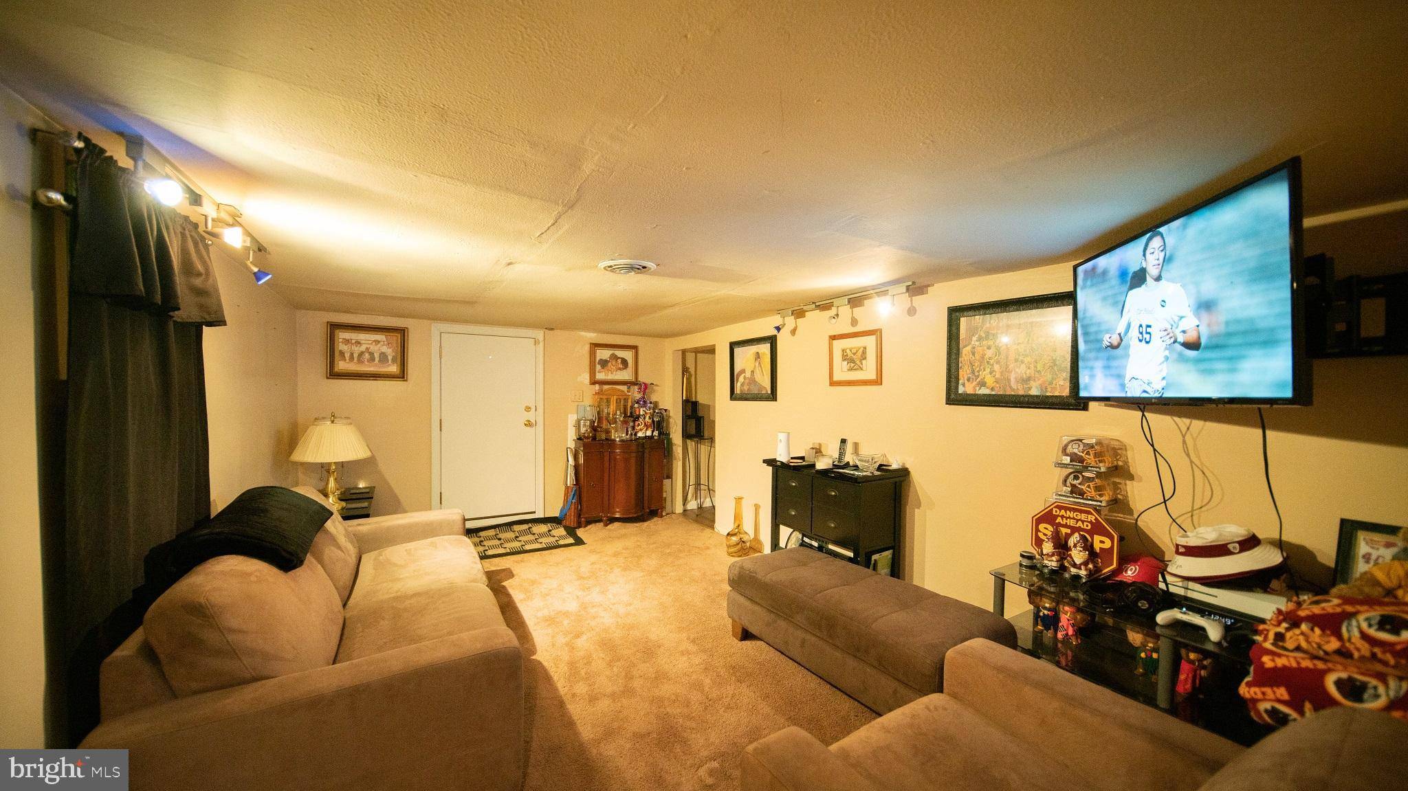 Temple Hills, MD 20748,7000 TAYLOR MANOR AVE