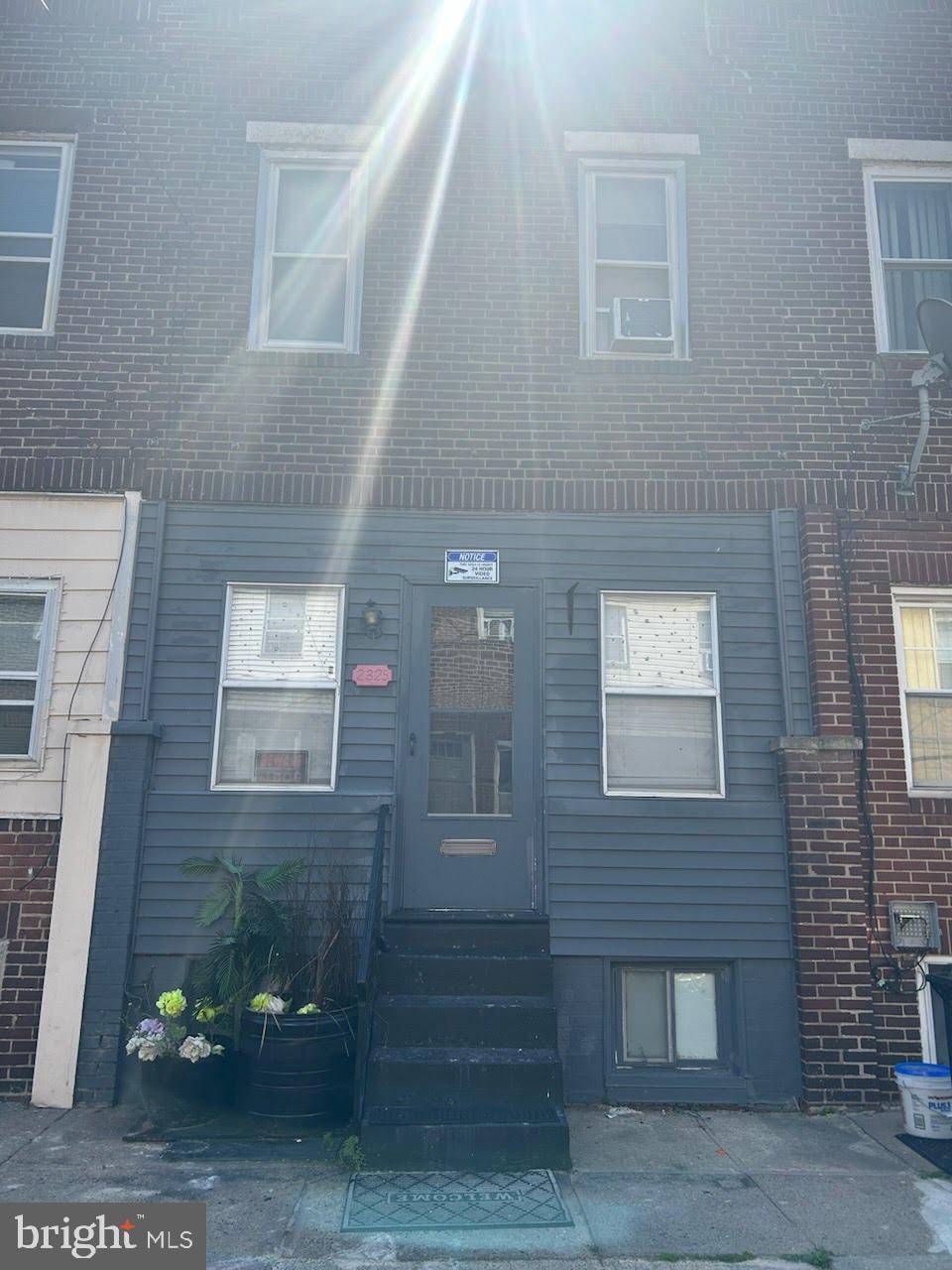 Philadelphia, PA 19145,2325 S BONSALL ST