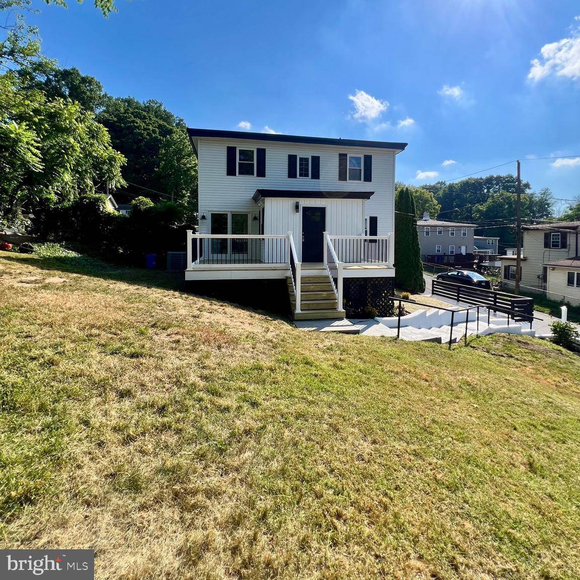 Aston, PA 19014,830 FORD AVE