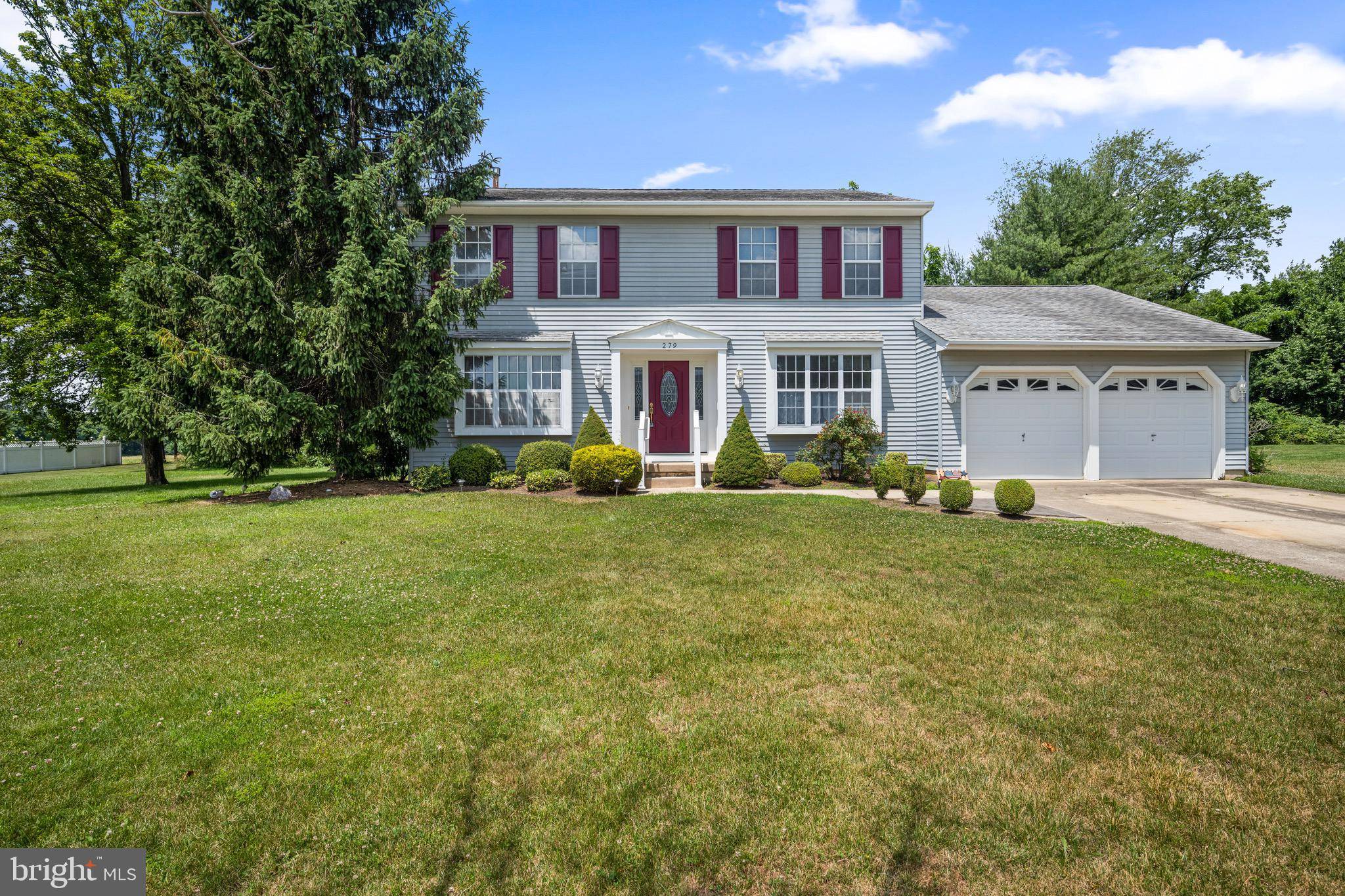 Sewell, NJ 08080,279 TALL PINES DR