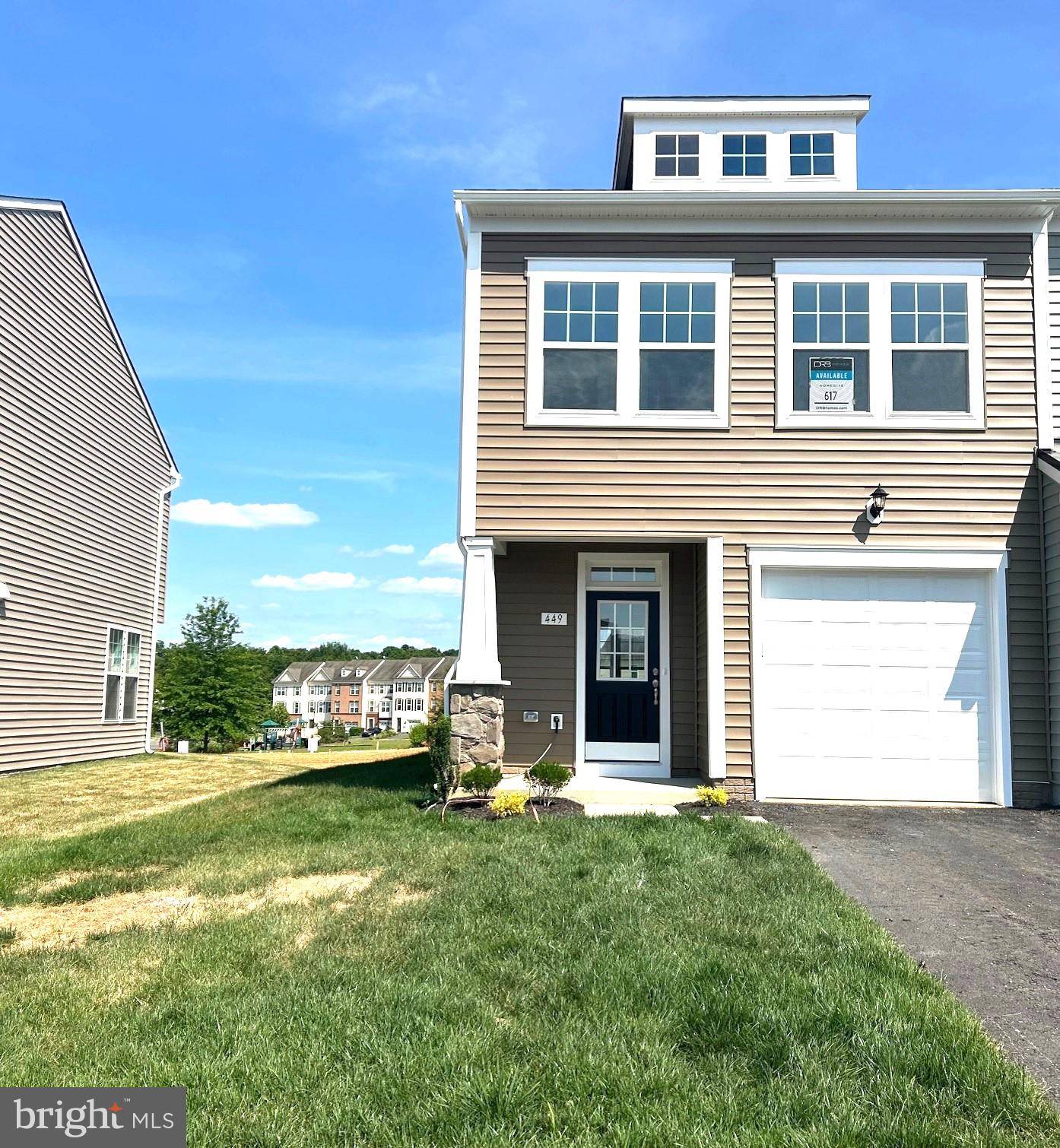 Martinsburg, WV 25403,449 HILLSDALE PL