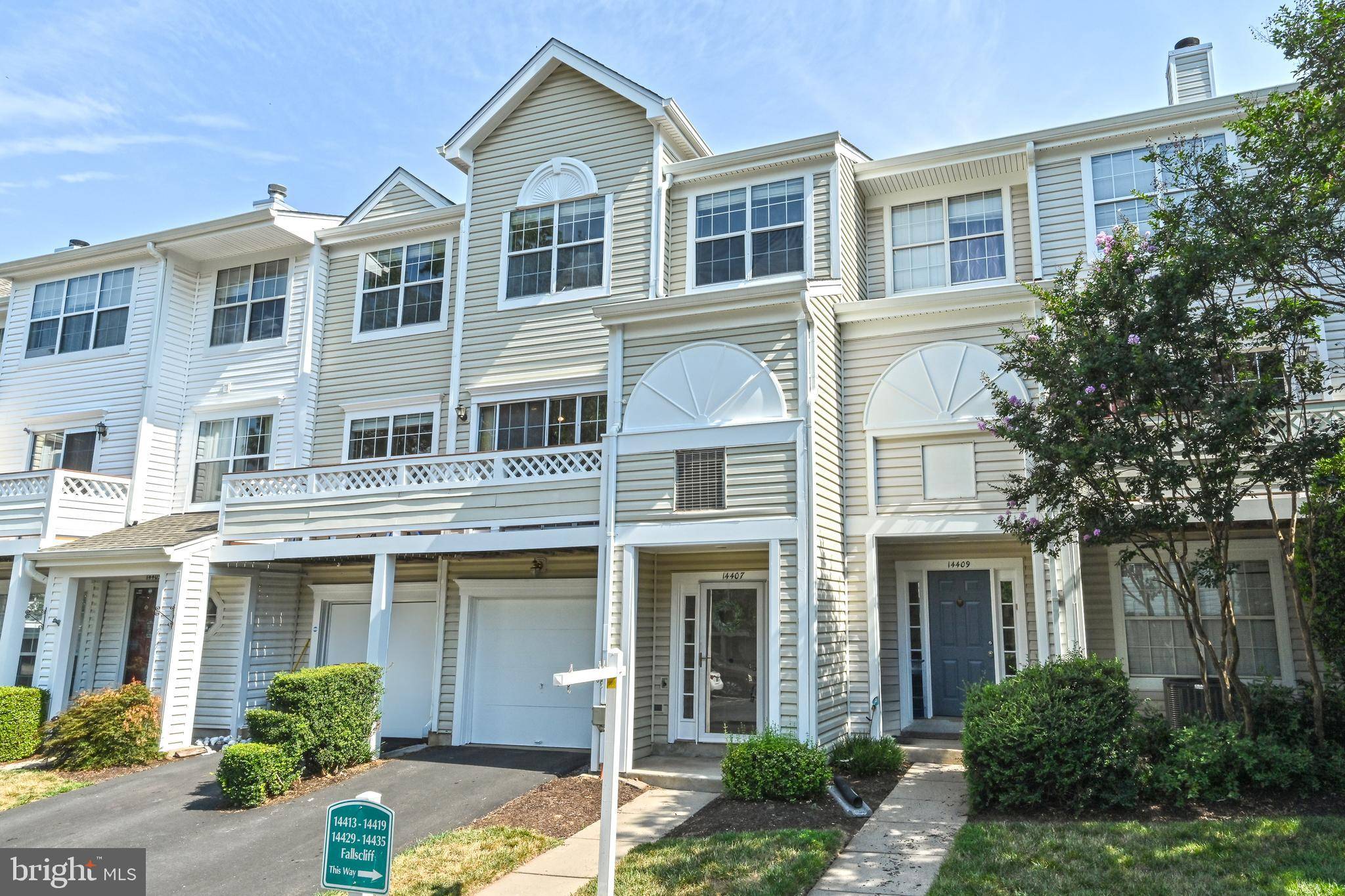 Centreville, VA 20120,14407 FALLSCLIFF LN #19