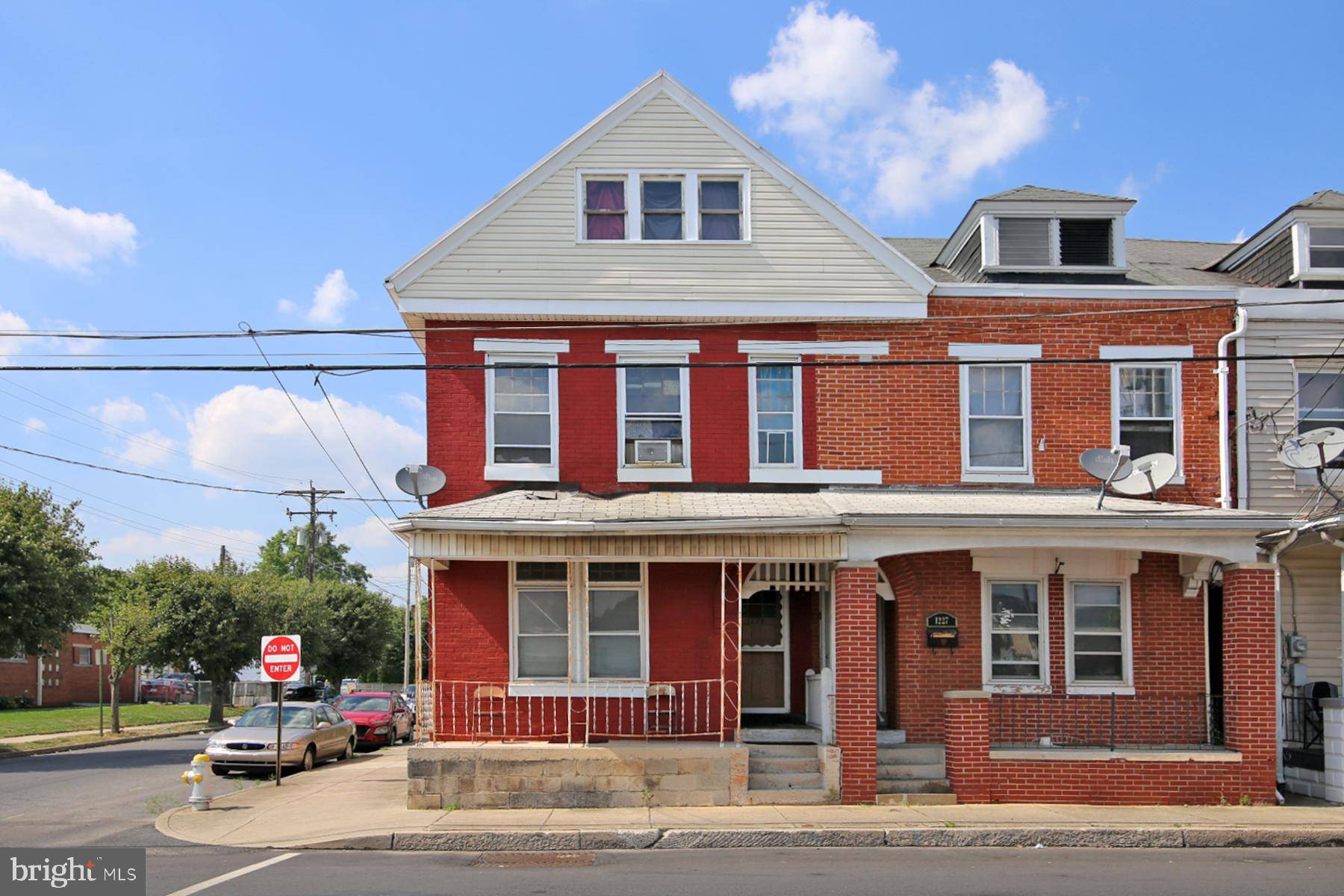 Lebanon, PA 17046,1229 LEHMAN ST