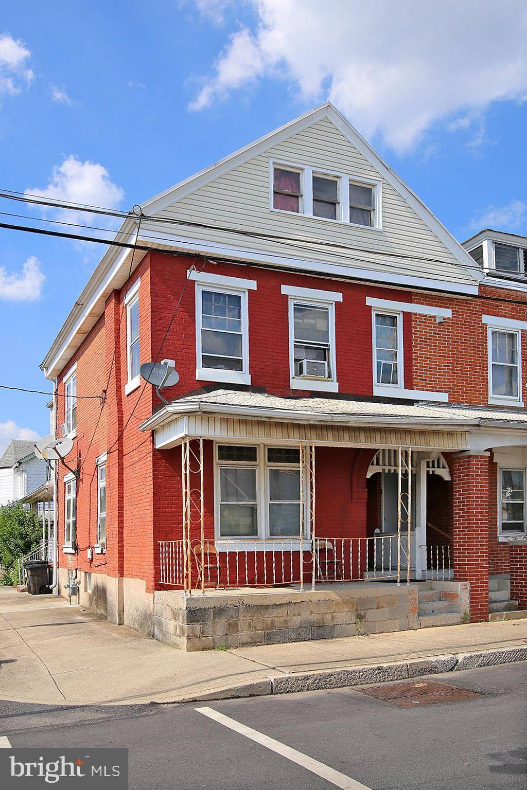 Lebanon, PA 17046,1229 LEHMAN ST