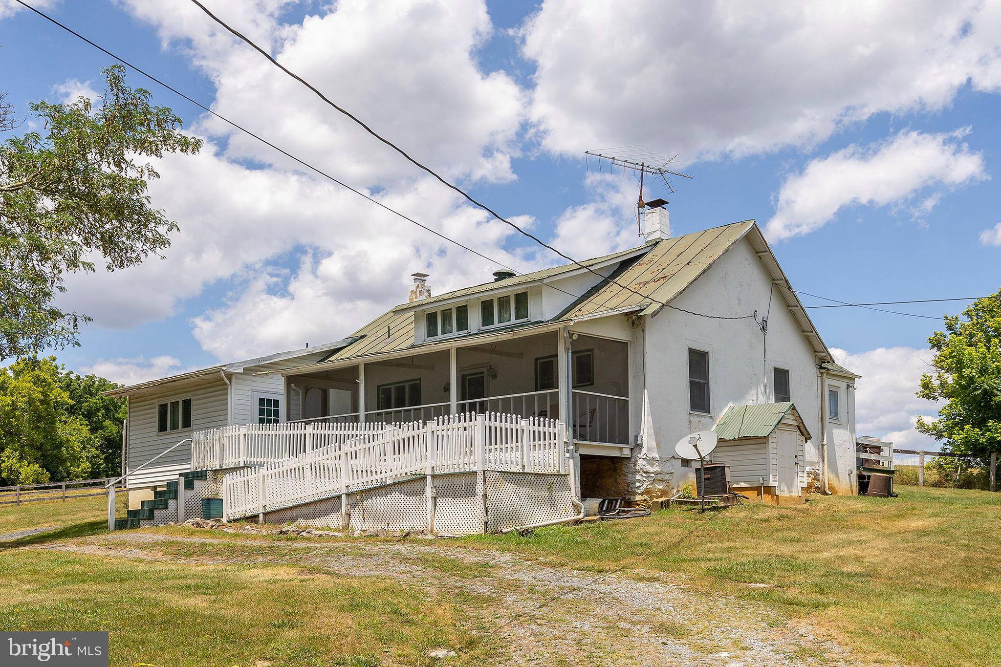 Front Royal, VA 22630,243 MILLDALE HOLLOW RD