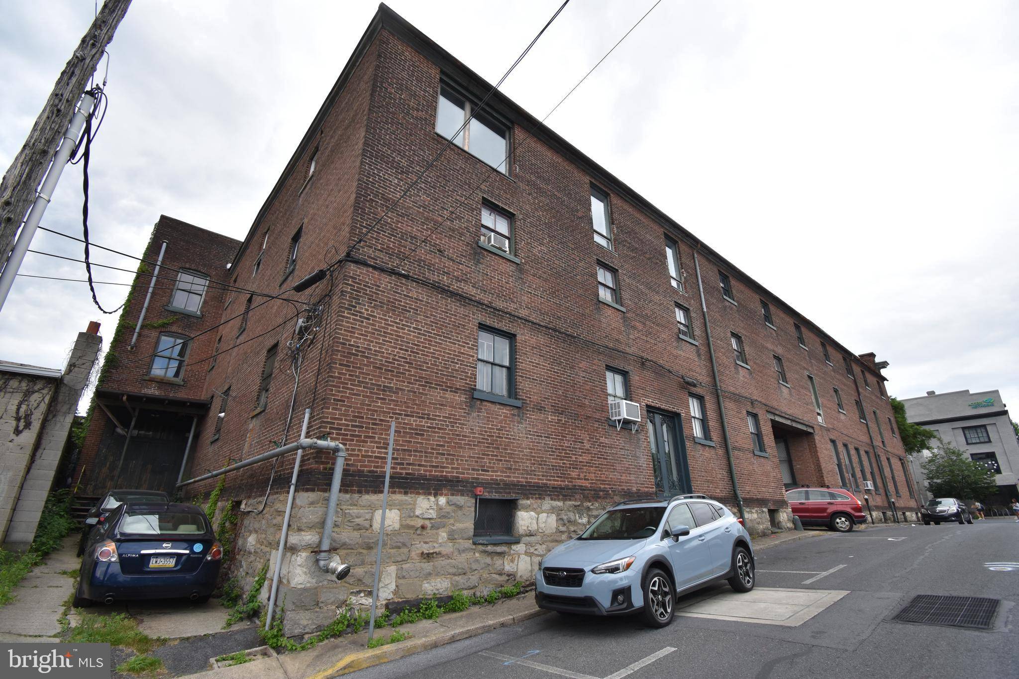 Easton, PA 18042,230 FERRY ST
