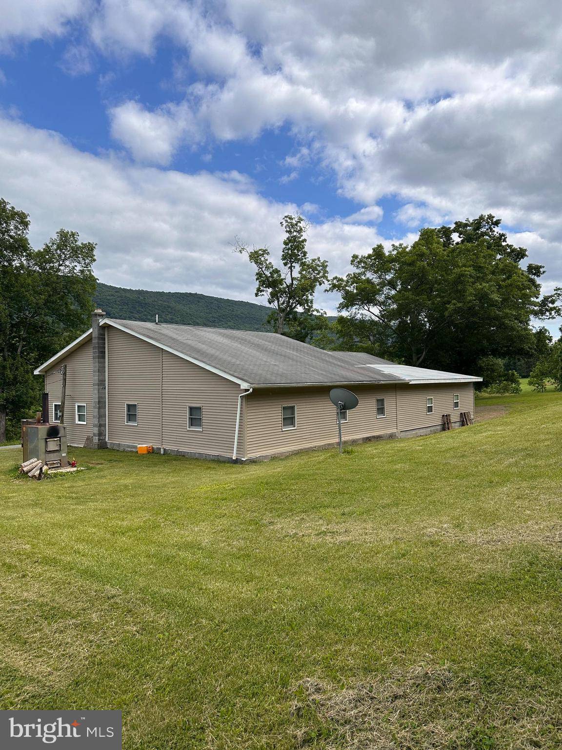 Orbisonia, PA 17243,17036 BLACKLOG VALLEY RD