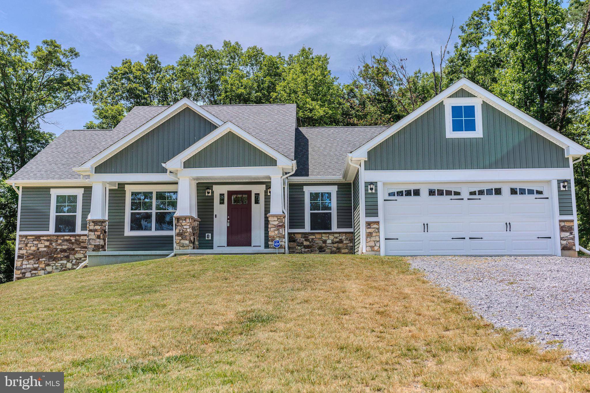 Harpers Ferry, WV 25425,34 CASTLE ROCK CT