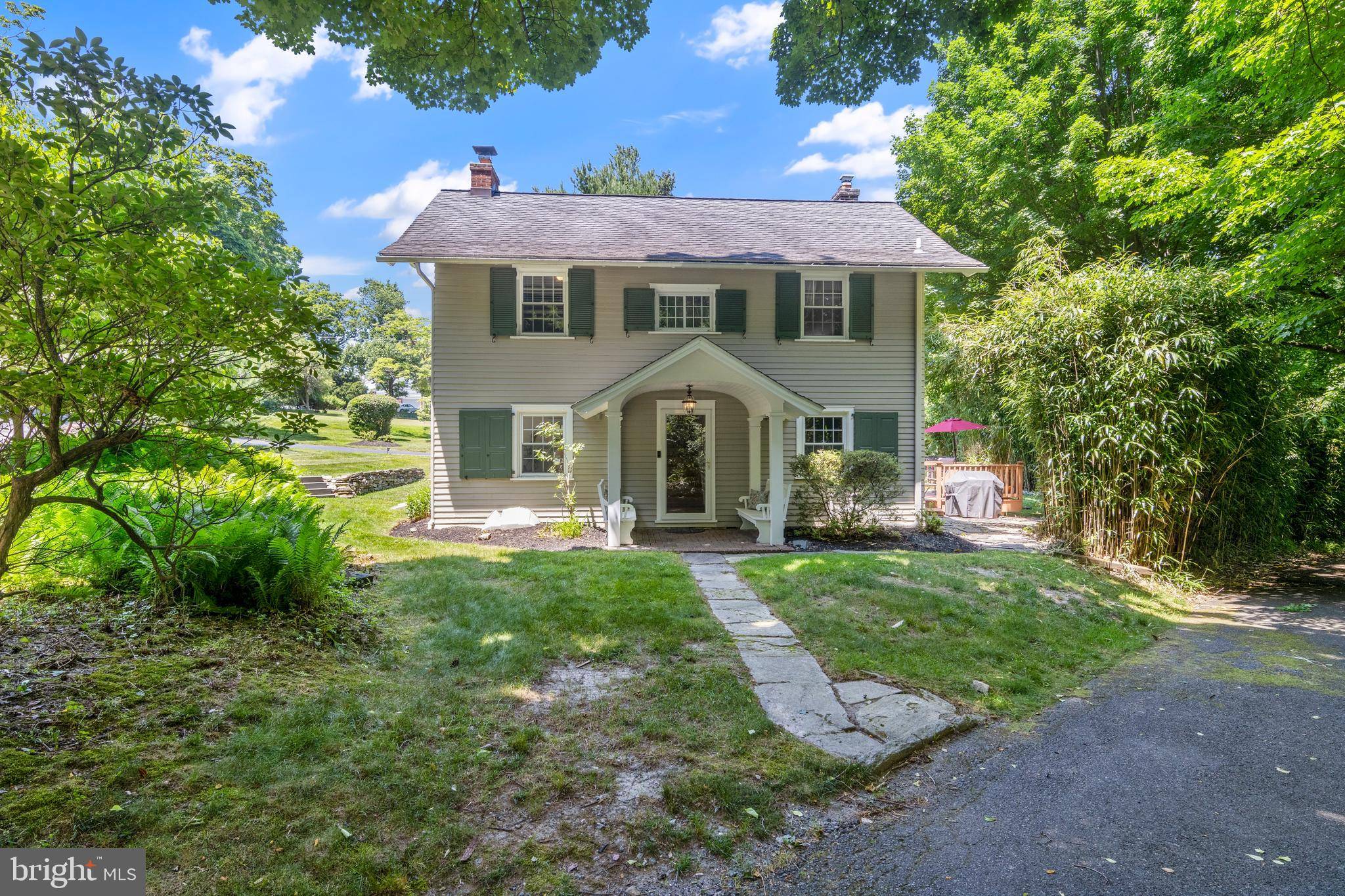 Media, PA 19063,904 PENN VALLEY RD