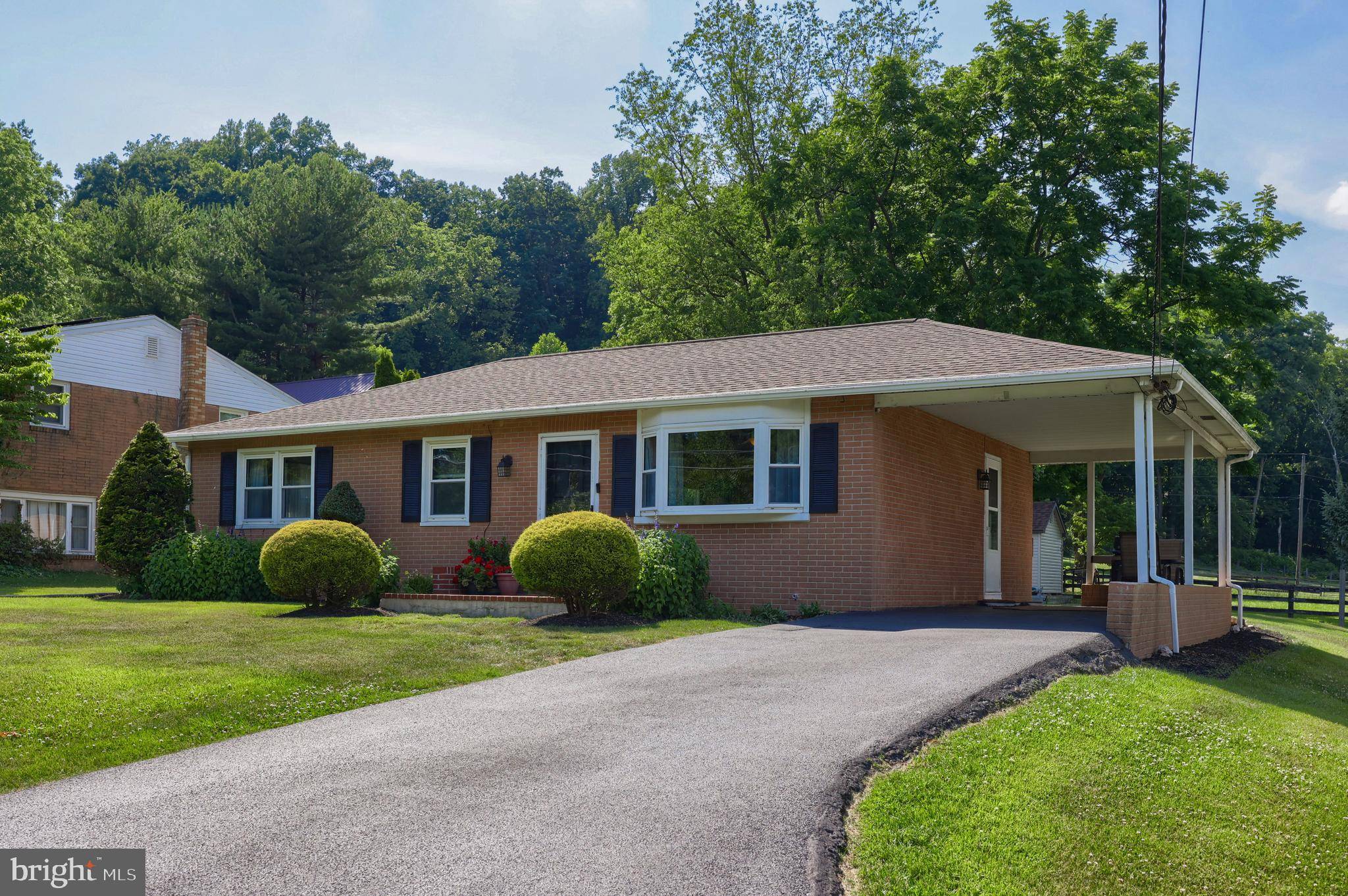 Lancaster, PA 17601,1384 VILLA RD