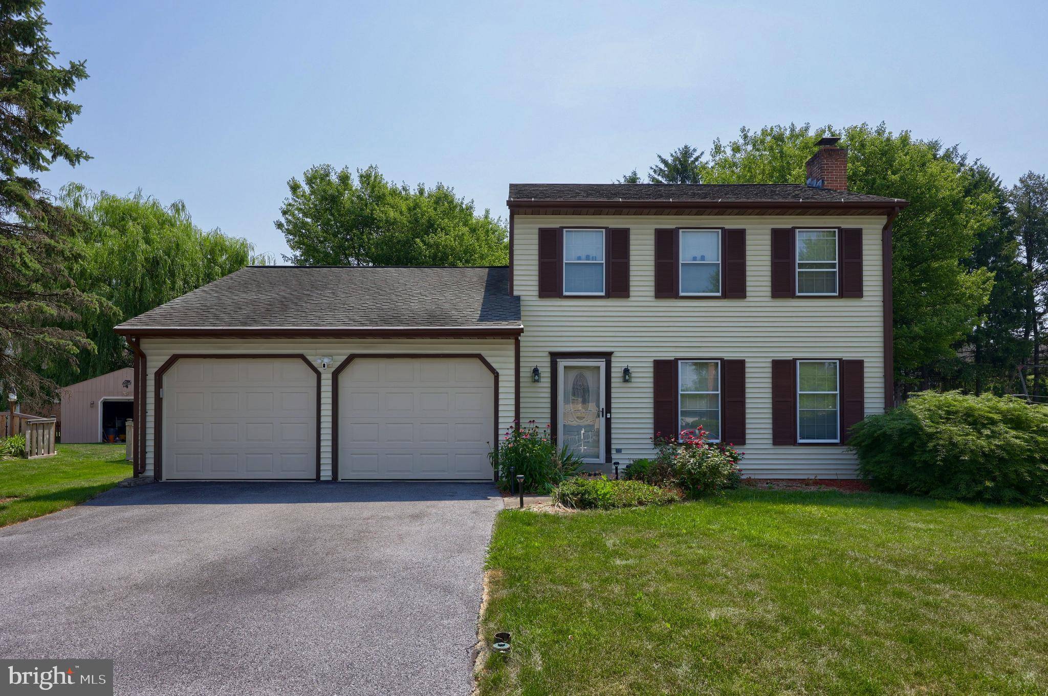 Lancaster, PA 17601,2317 HENBIRD LN