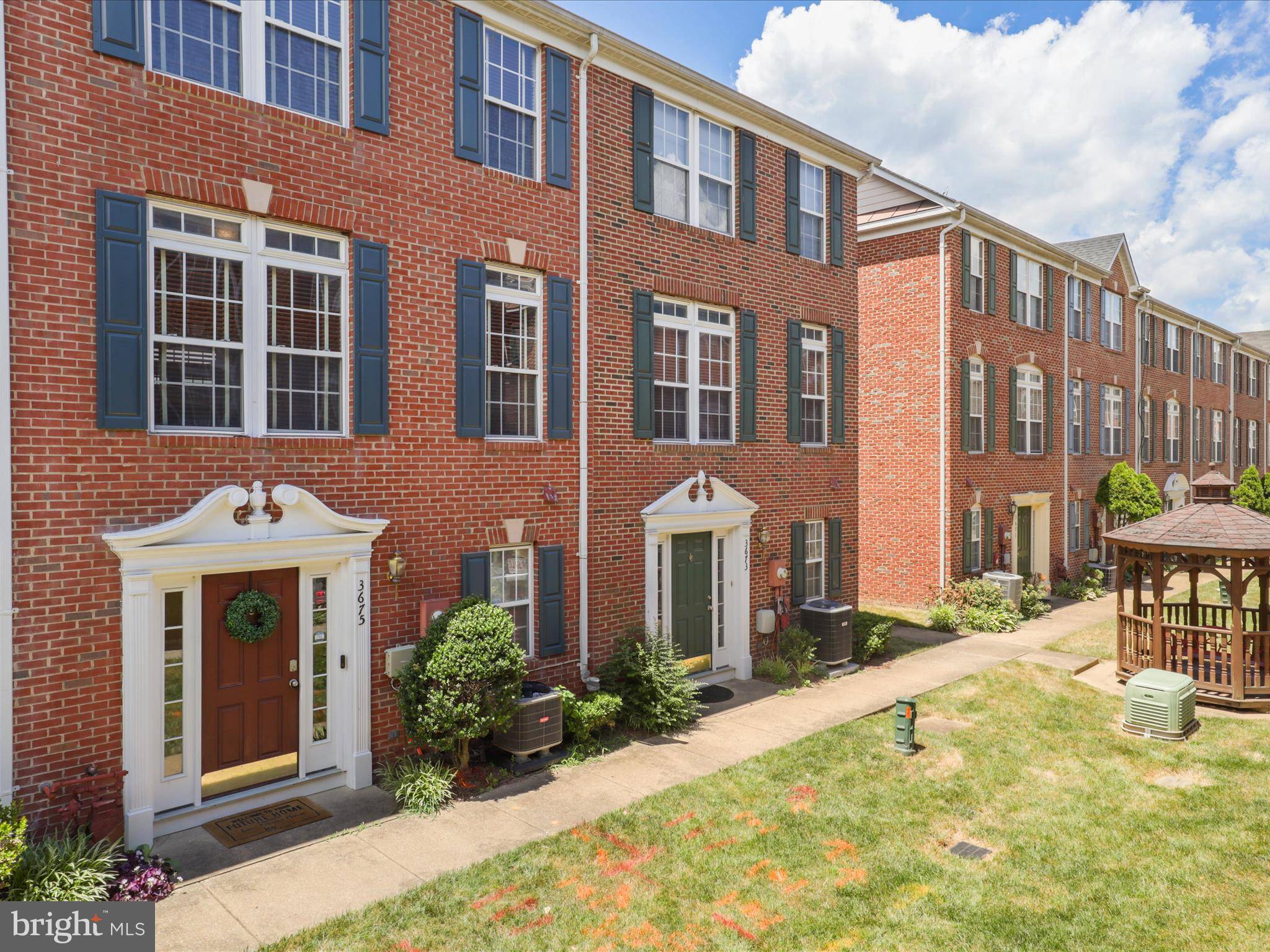 Falls Church, VA 22041,3675 MADISON VIEW LN