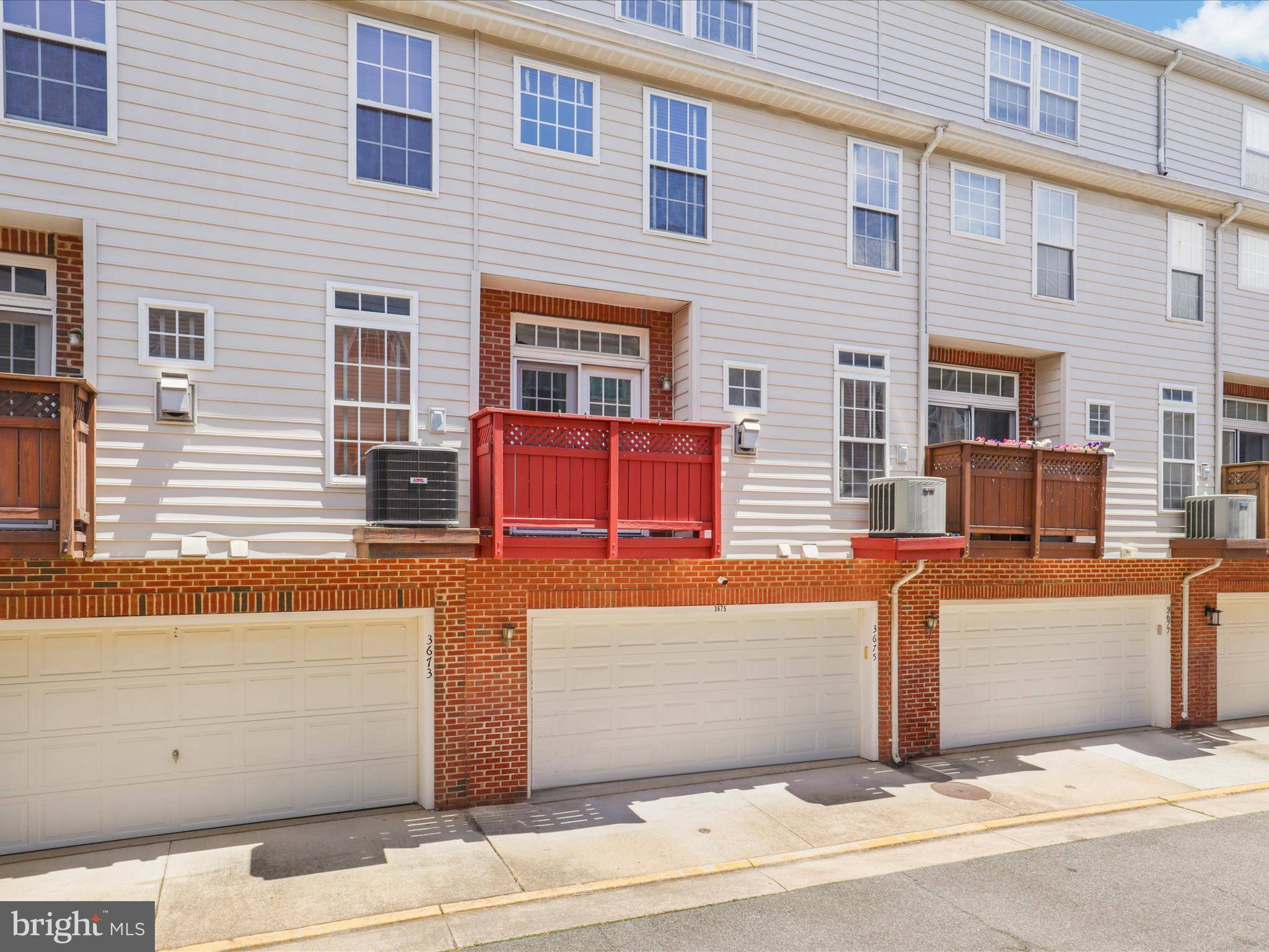 Falls Church, VA 22041,3675 MADISON VIEW LN