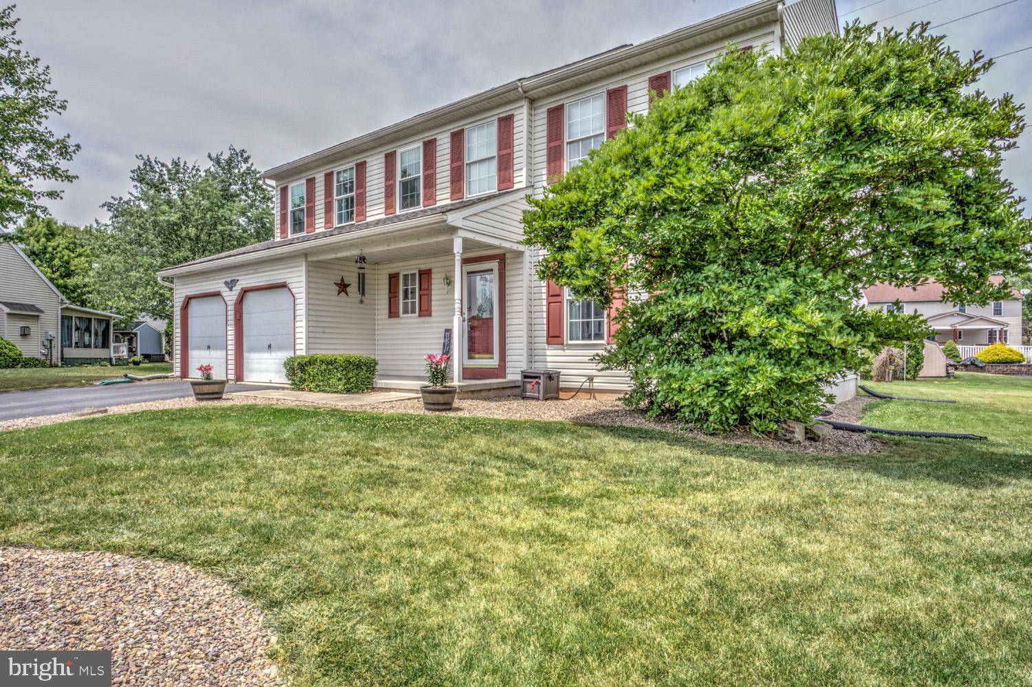 Reinholds, PA 17569,25 CEDAR CT