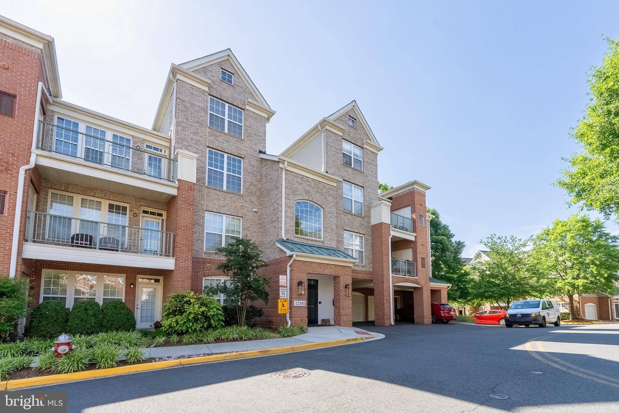 Reston, VA 20190,12165 ABINGTON HALL PL #304