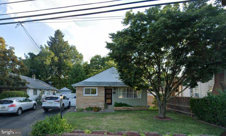 Elkins Park, PA 19027,836 JENKINTOWN RD