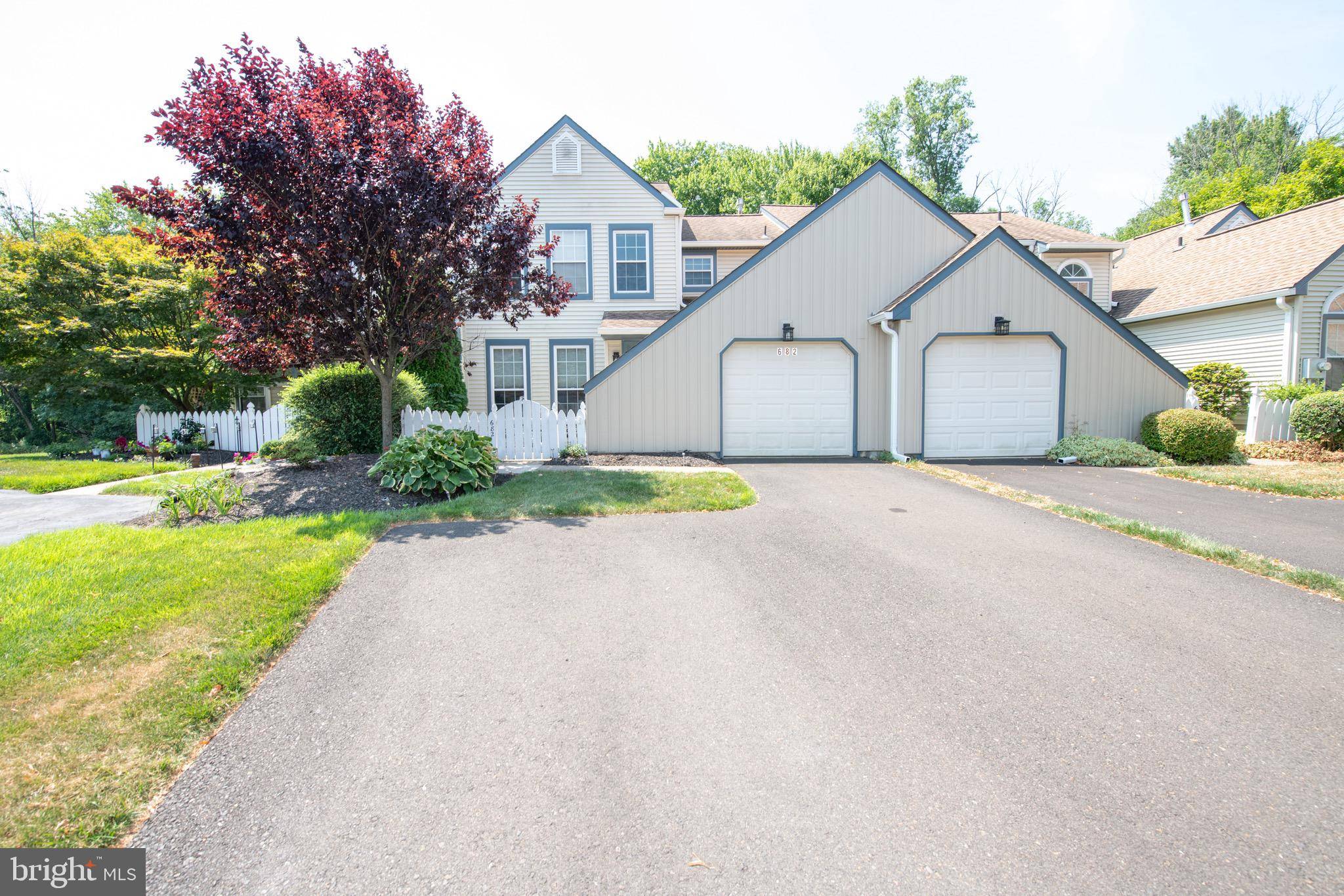 Southampton, PA 18966,682 GRAY CIR