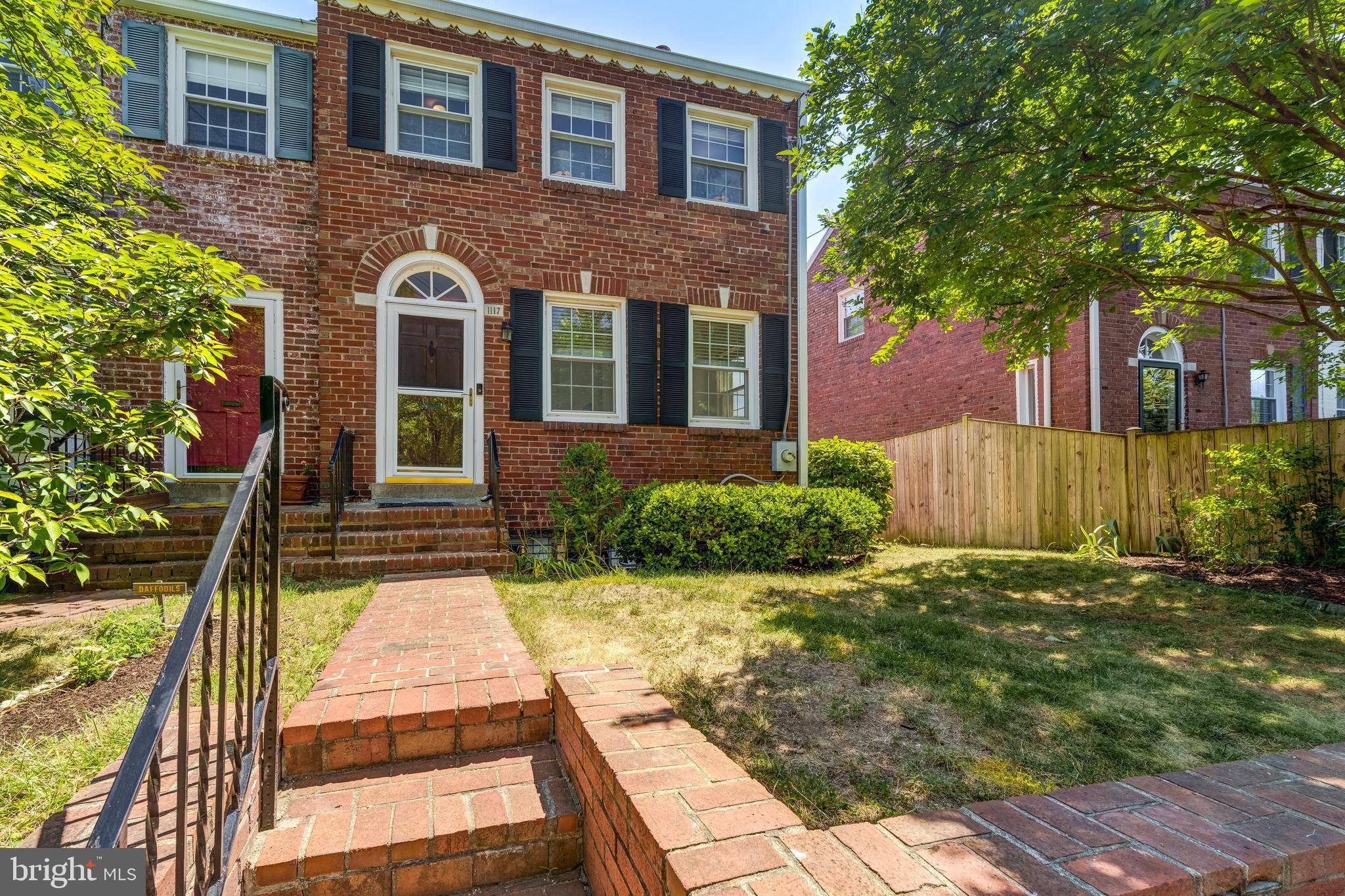 Alexandria, VA 22314,1117 POWHATAN ST