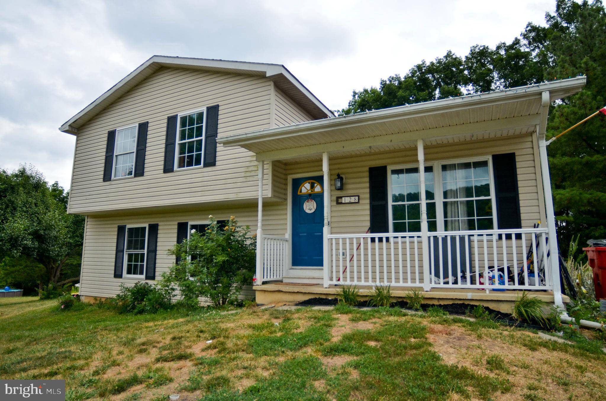 Hedgesville, WV 25427,128 JARED CT