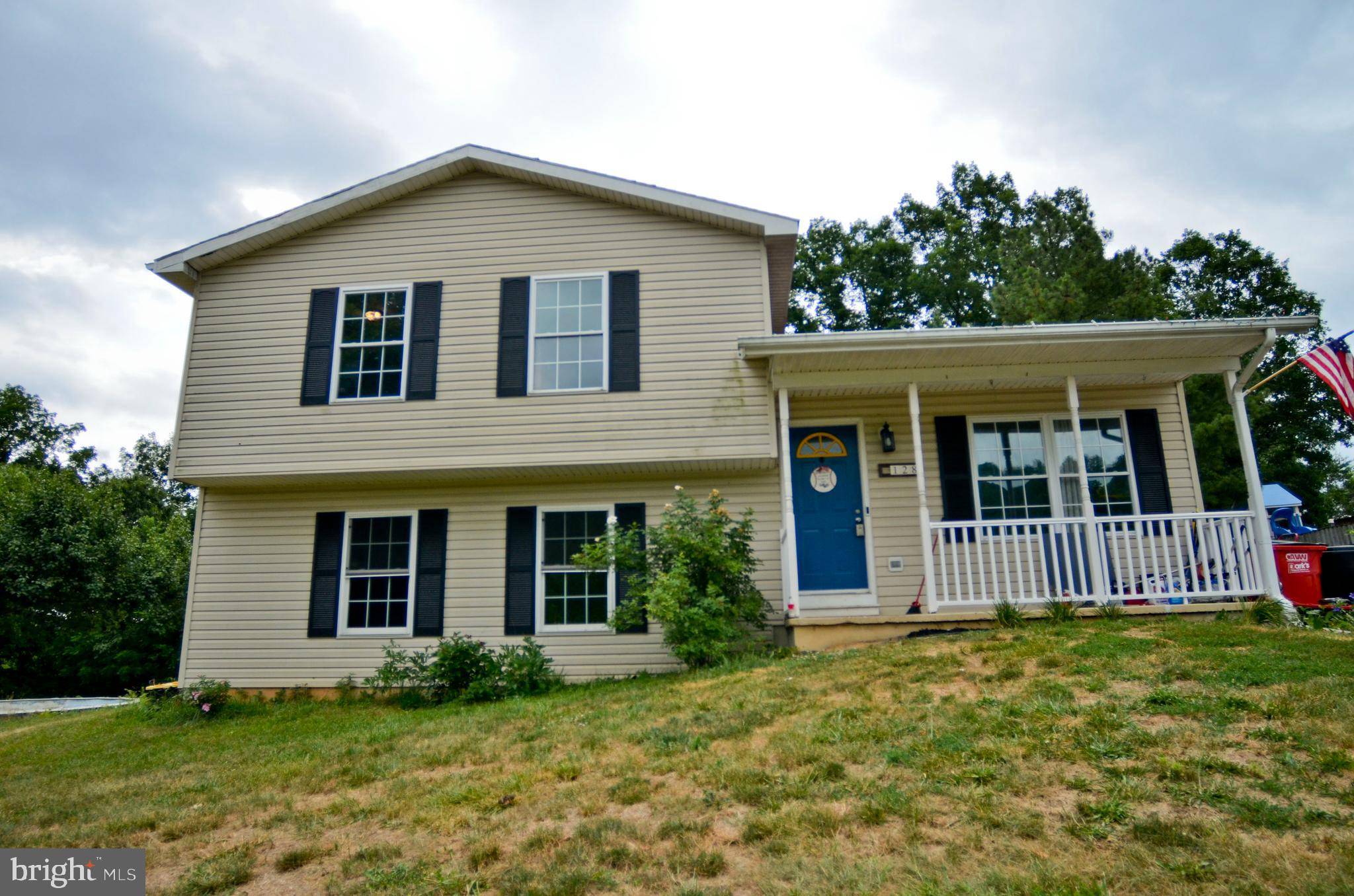 Hedgesville, WV 25427,128 JARED CT