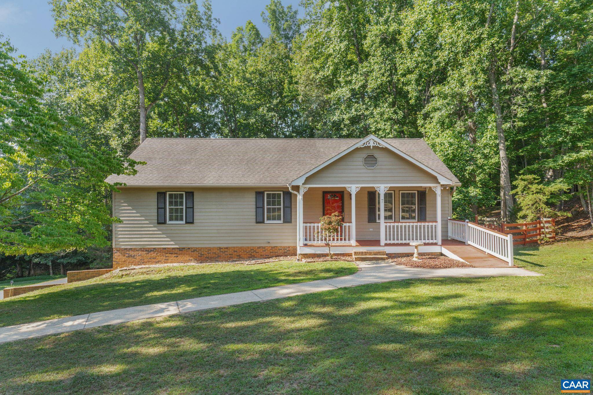 Palmyra, VA 22963,7 PUTT CIR