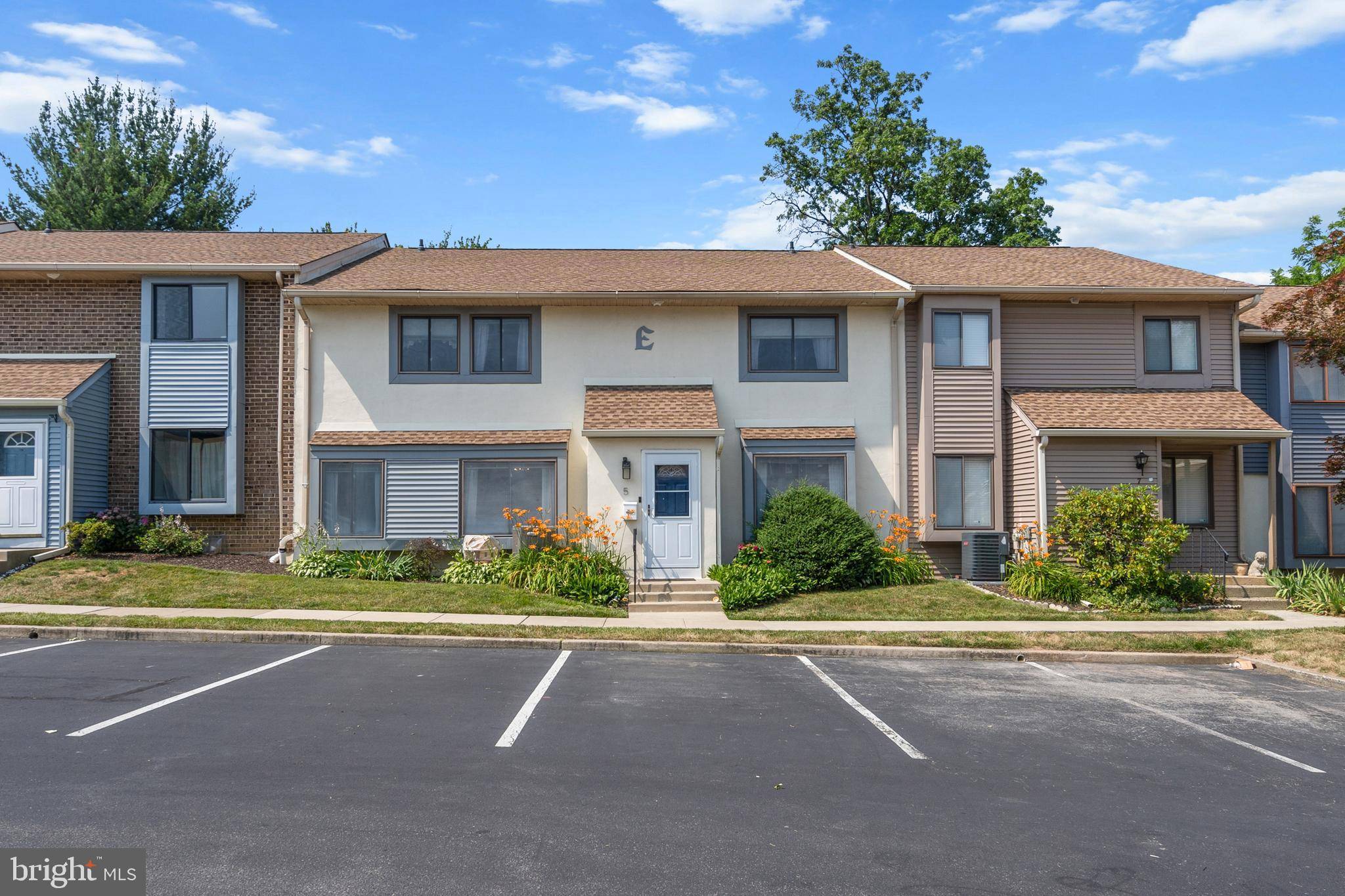 Willow Grove, PA 19090,22 FITZWATERTOWN RD #UNIT E-5