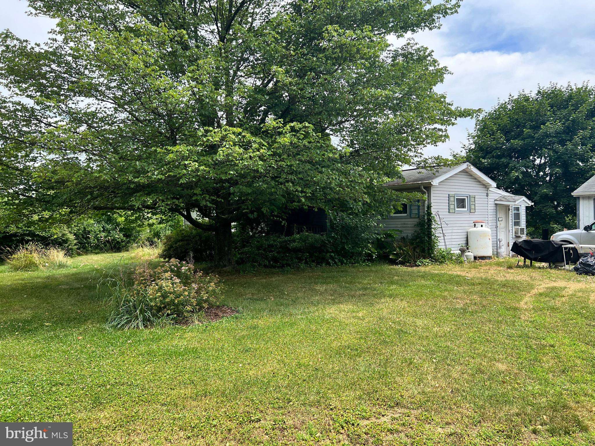 Bainbridge, PA 17502,1333 AMOSITE RD