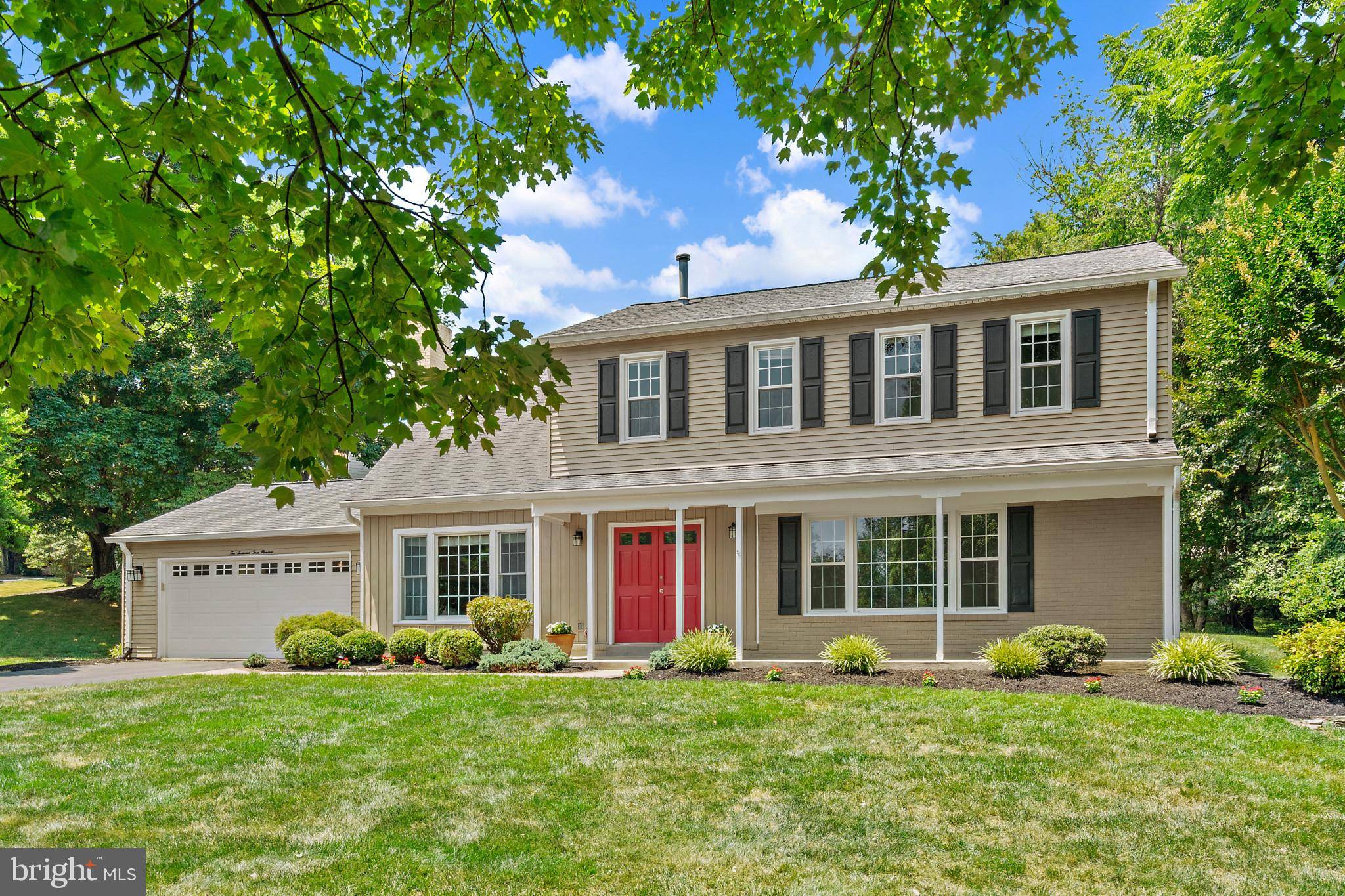 Vienna, VA 22182,10300 SADDLEVIEW CT