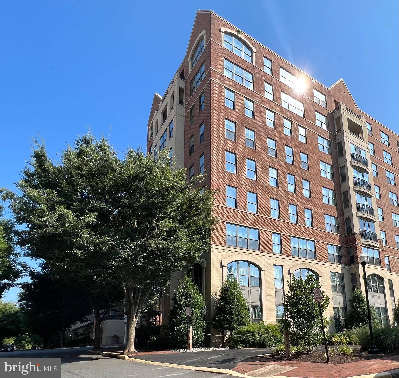 Woodbridge, VA 22191,485 HARBOR SIDE ST #308