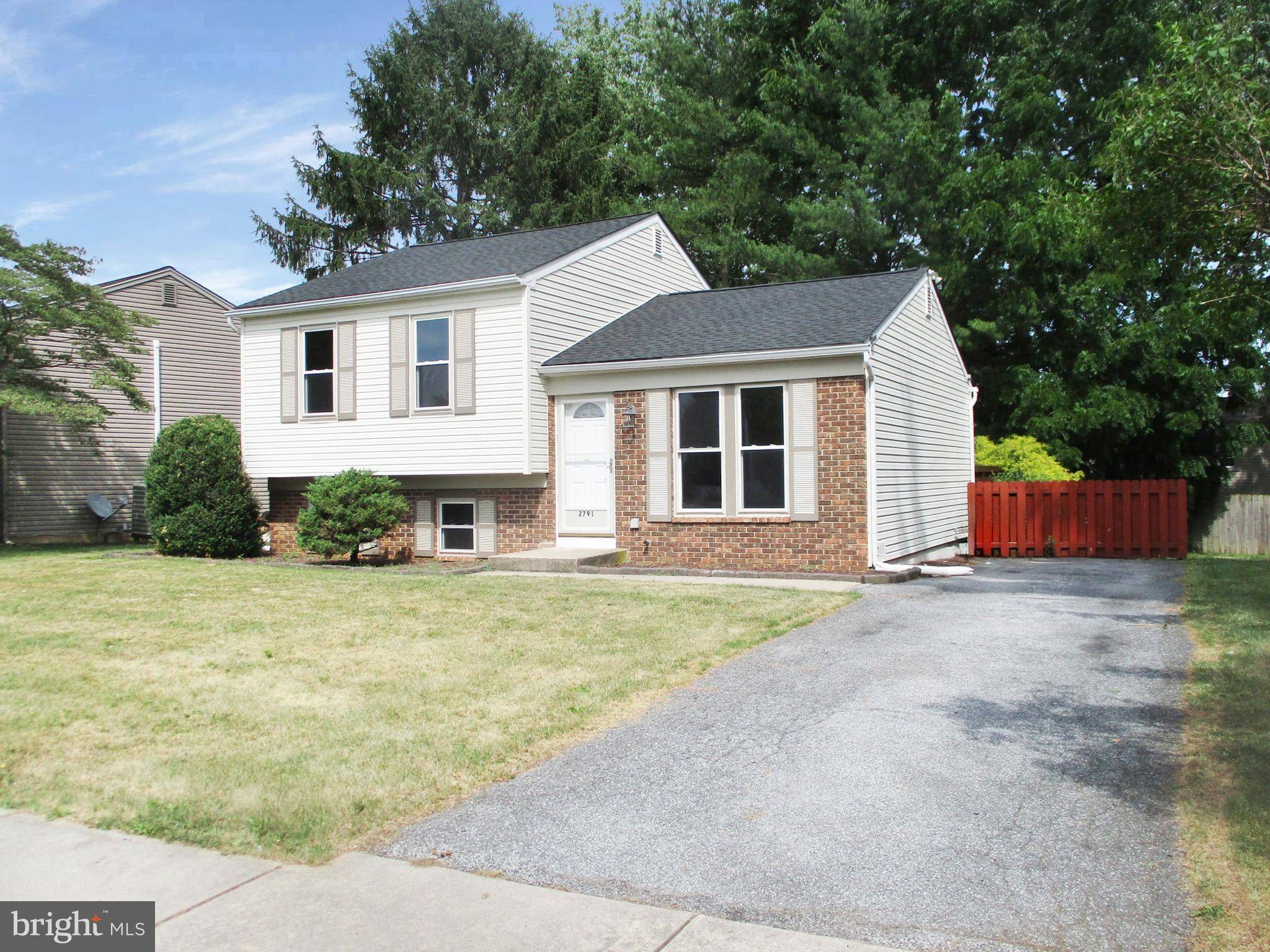 Lancaster, PA 17601,2791 PEBBLEBROOK DR