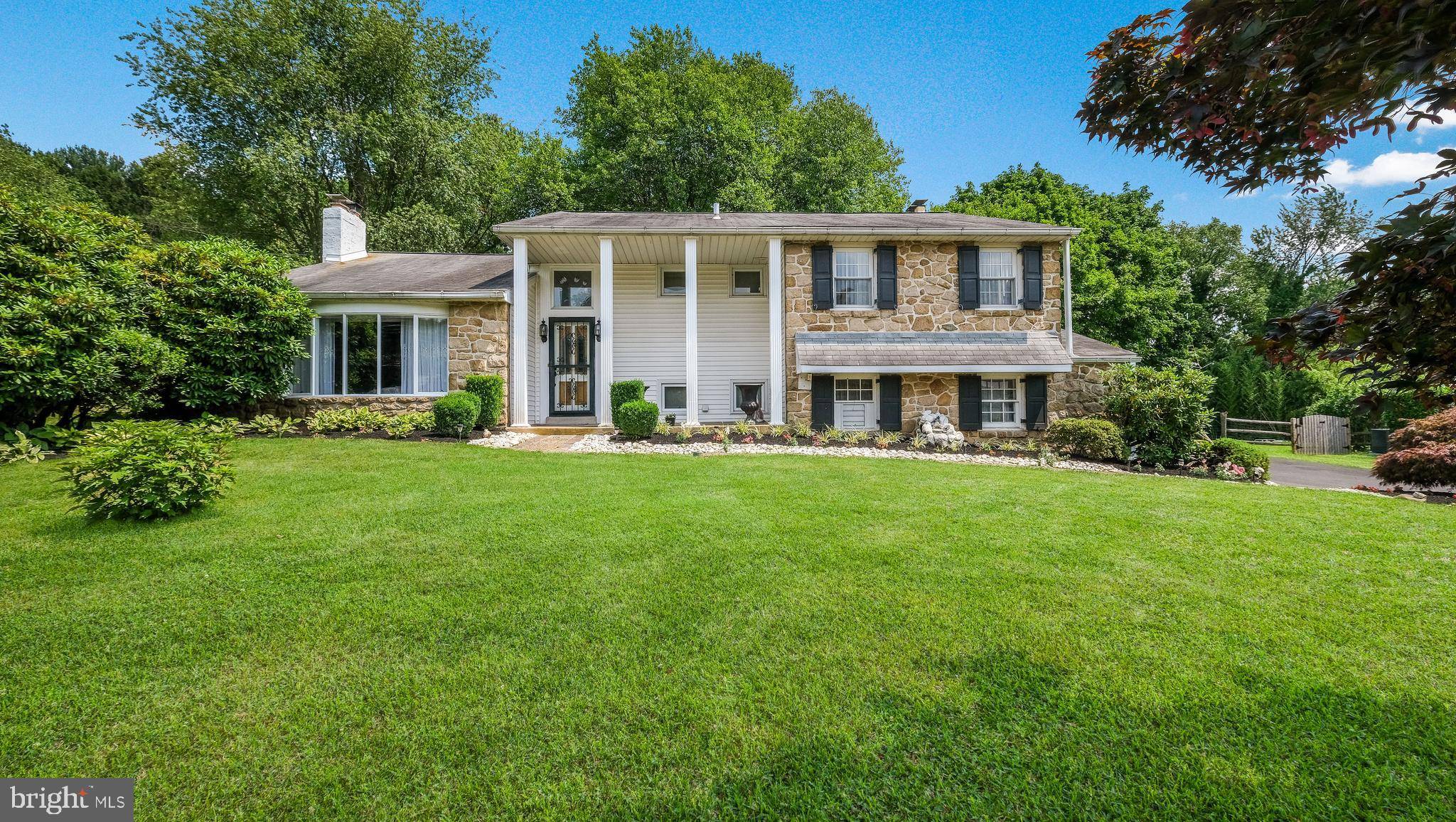 Huntingdon Valley, PA 19006,3537 BRAE BOURN DR