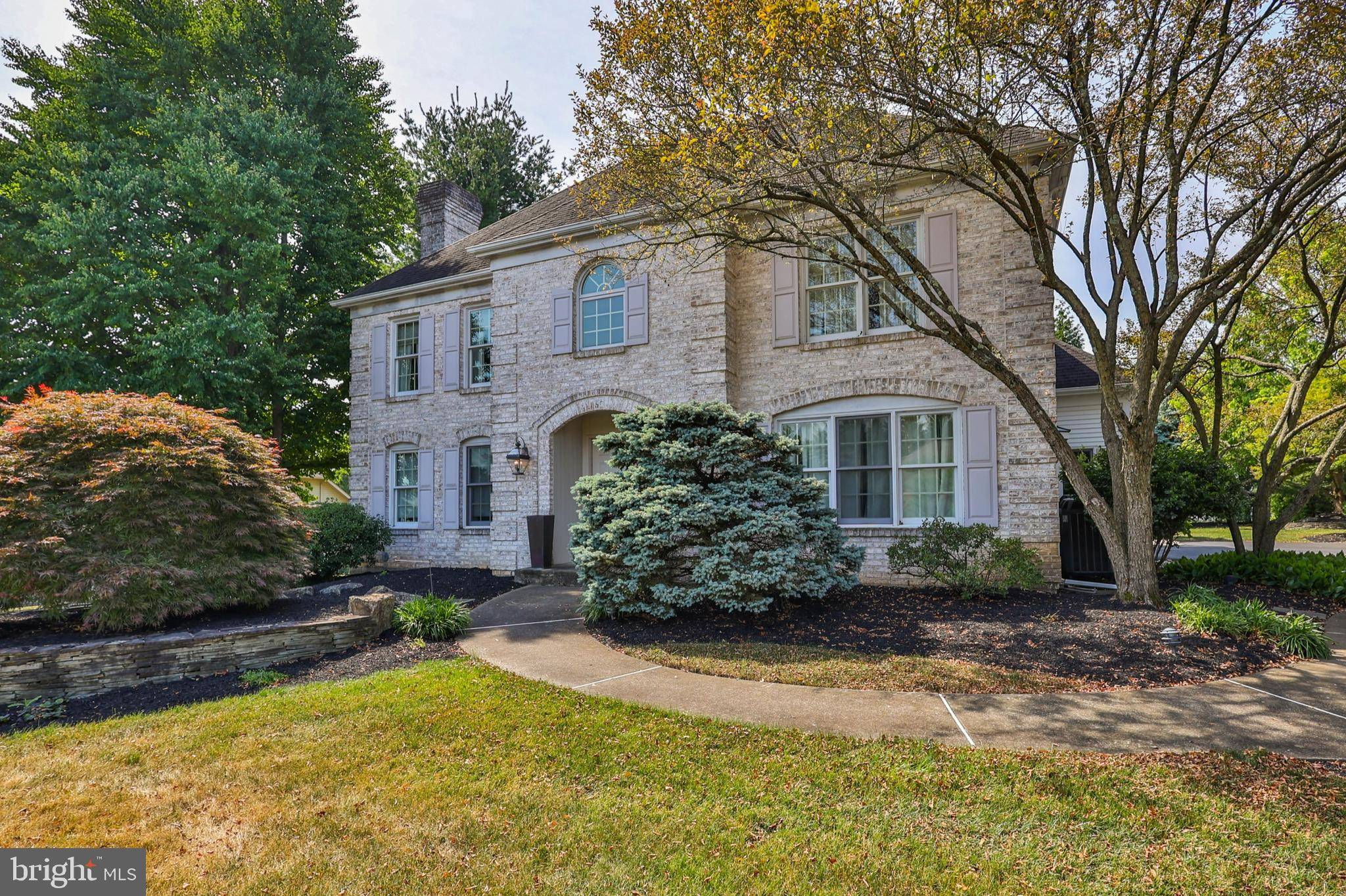 Allentown, PA 18103,2724 KINGSBRIDGE LN