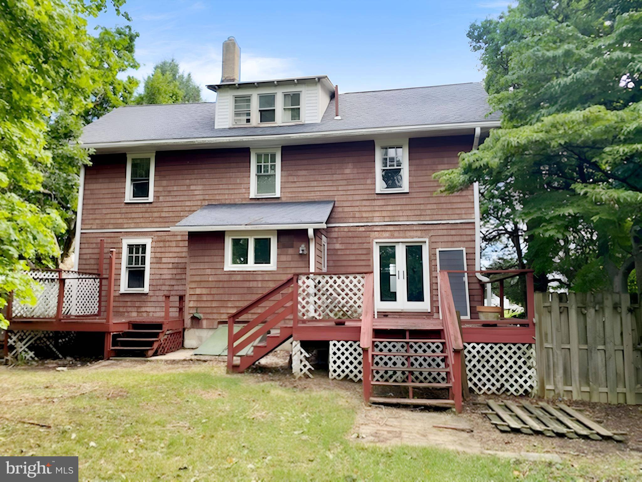 Morton, PA 19070,727 KEDRON AVE