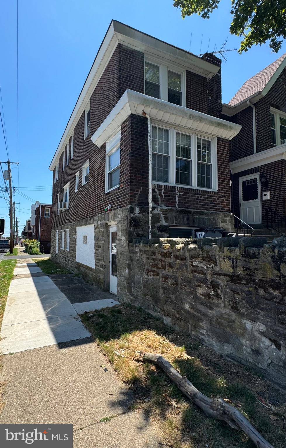 Philadelphia, PA 19135,7177 COTTAGE ST