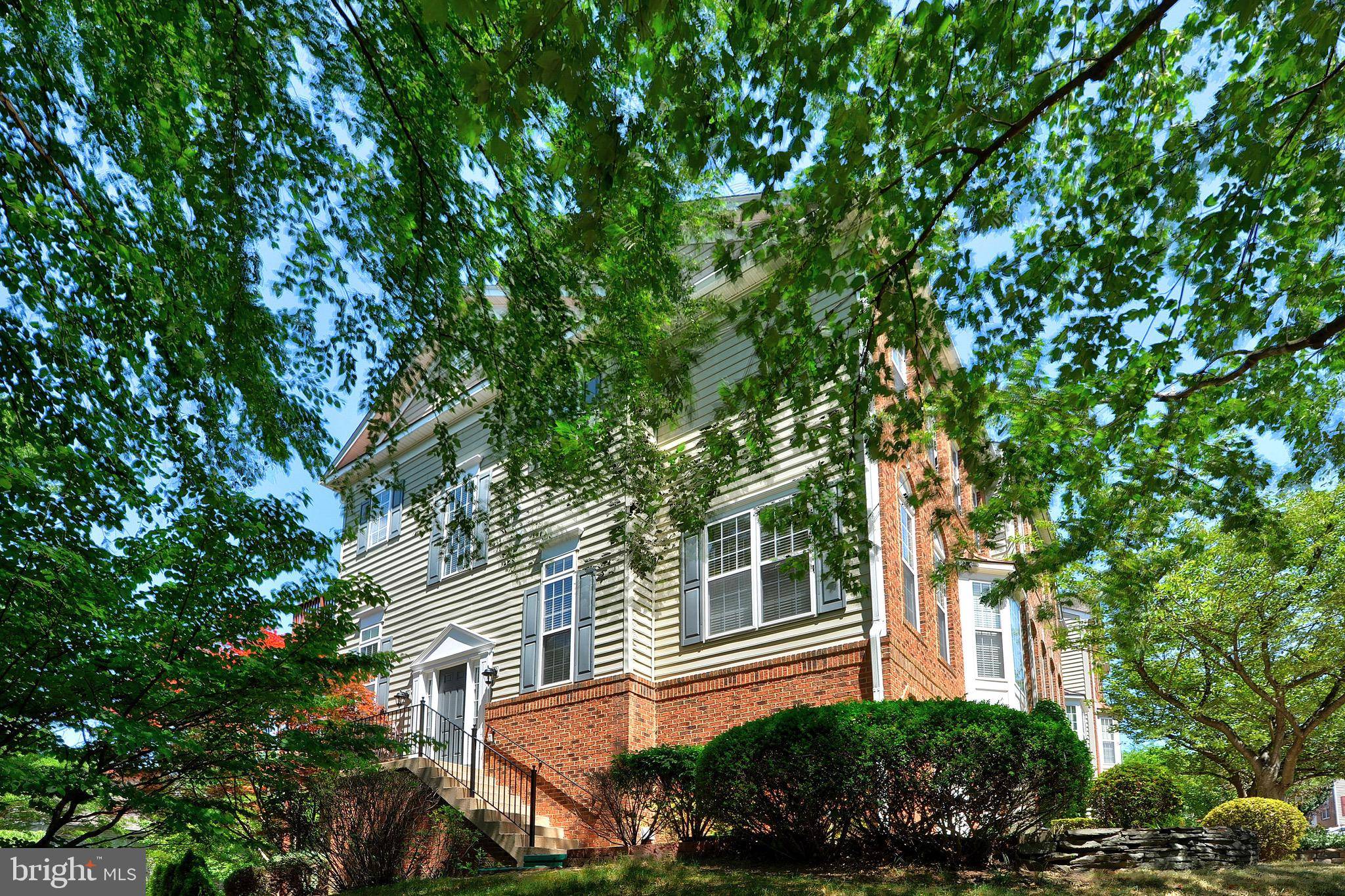 Alexandria, VA 22312,6260 SPLIT CREEK LN