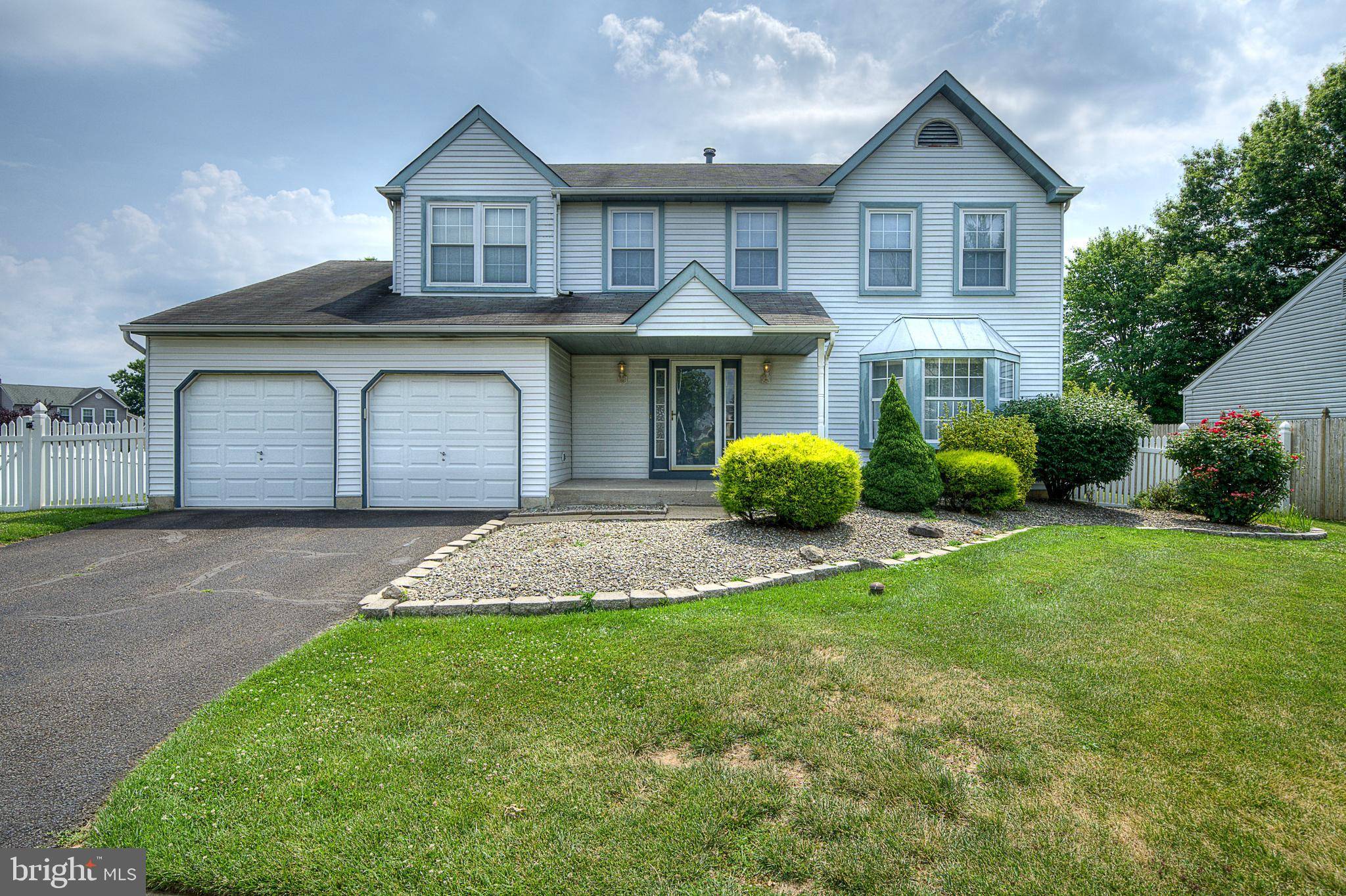 Bensalem, PA 19020,1212 PRIMROSE LN