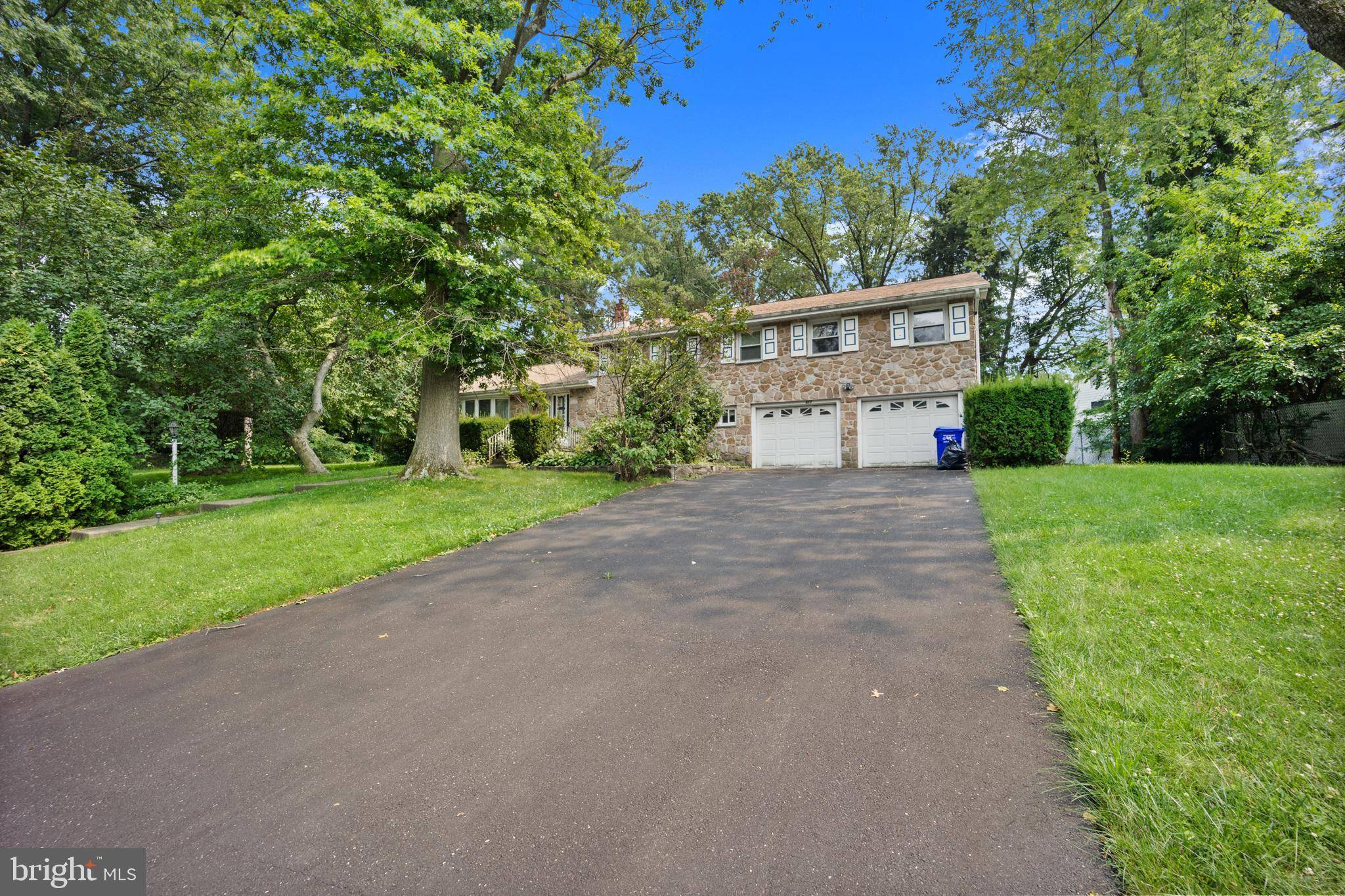 Wyncote, PA 19095,417 GRIBBEL RD