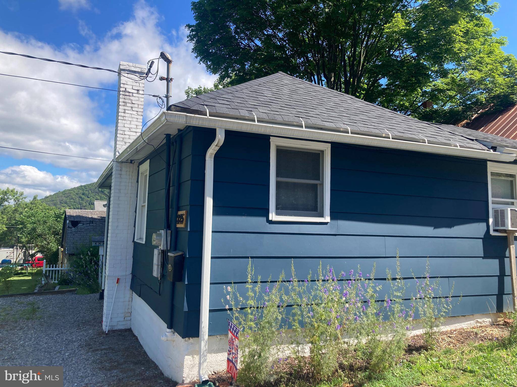 Bellefonte, PA 16823,325 E ARDELL LN