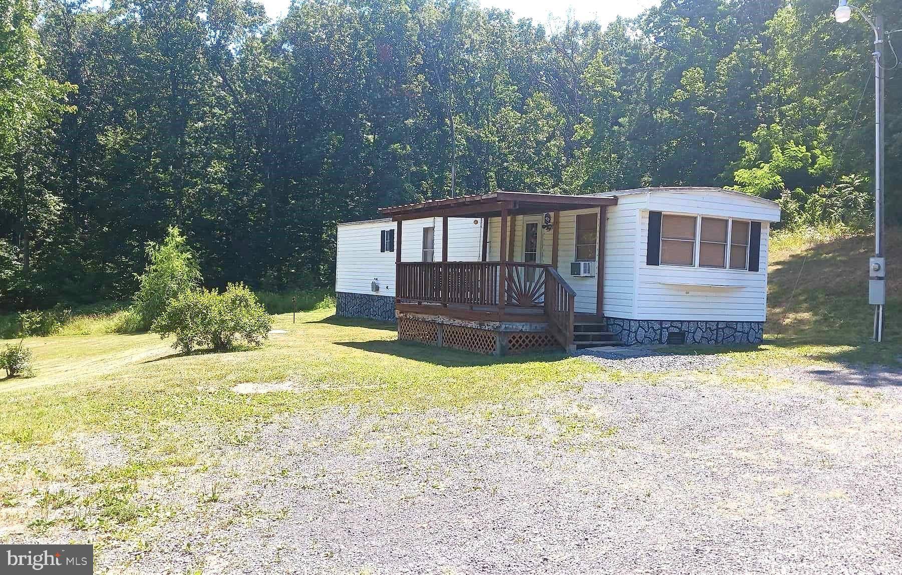 Augusta, WV 26704,2556 LITTLE CACAPON MOUNTAIN RD